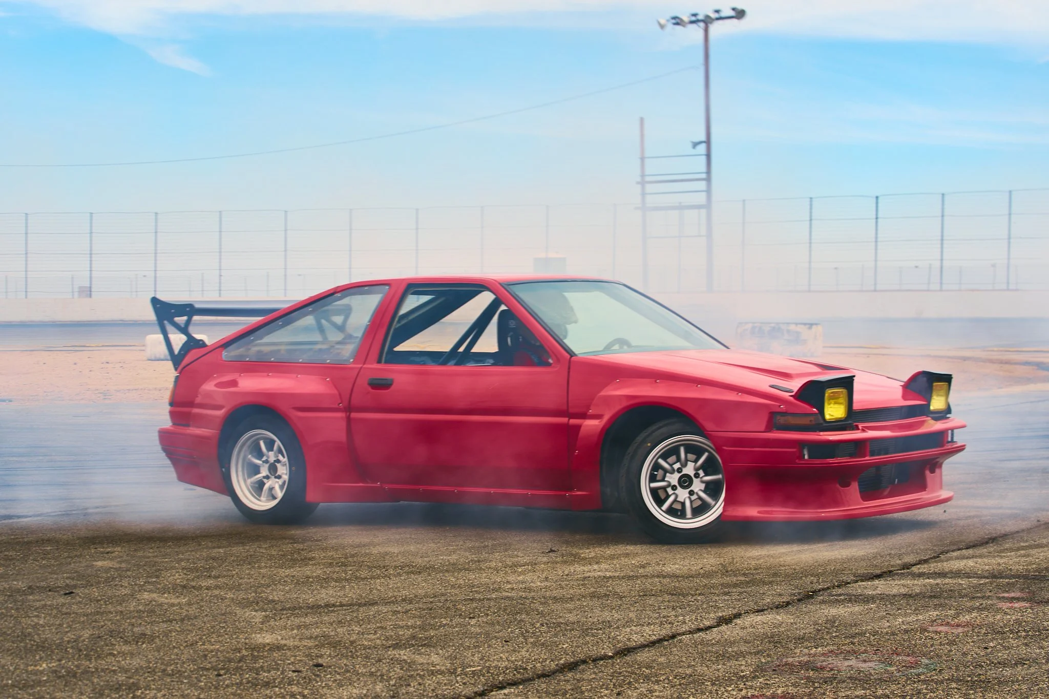 Toyota Corolla AE86 Lola 2