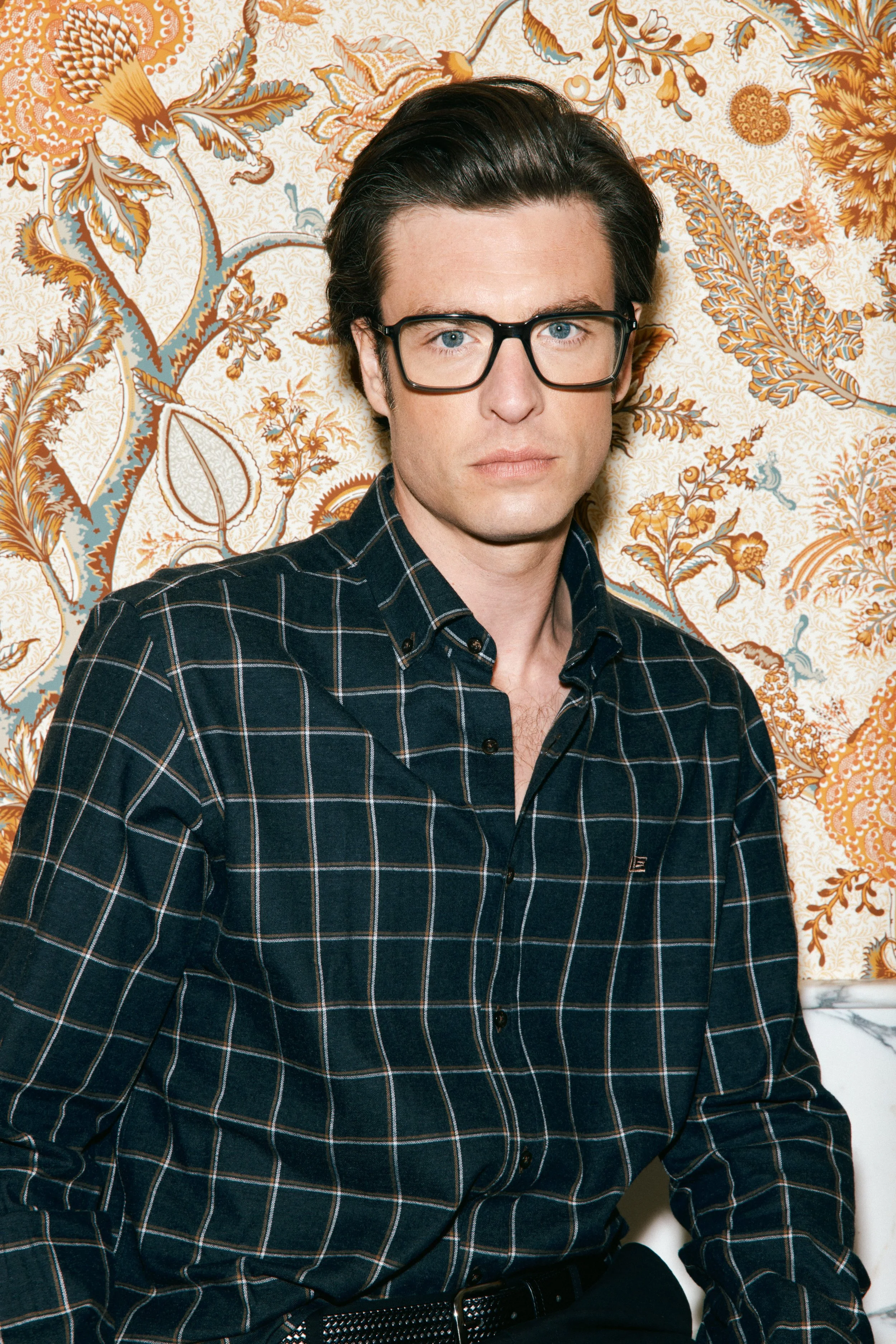 GUY LAROCHE_FW26_MENS OPTICAL FRAMES_260421-GLR11366_300dpi_F39.jpg