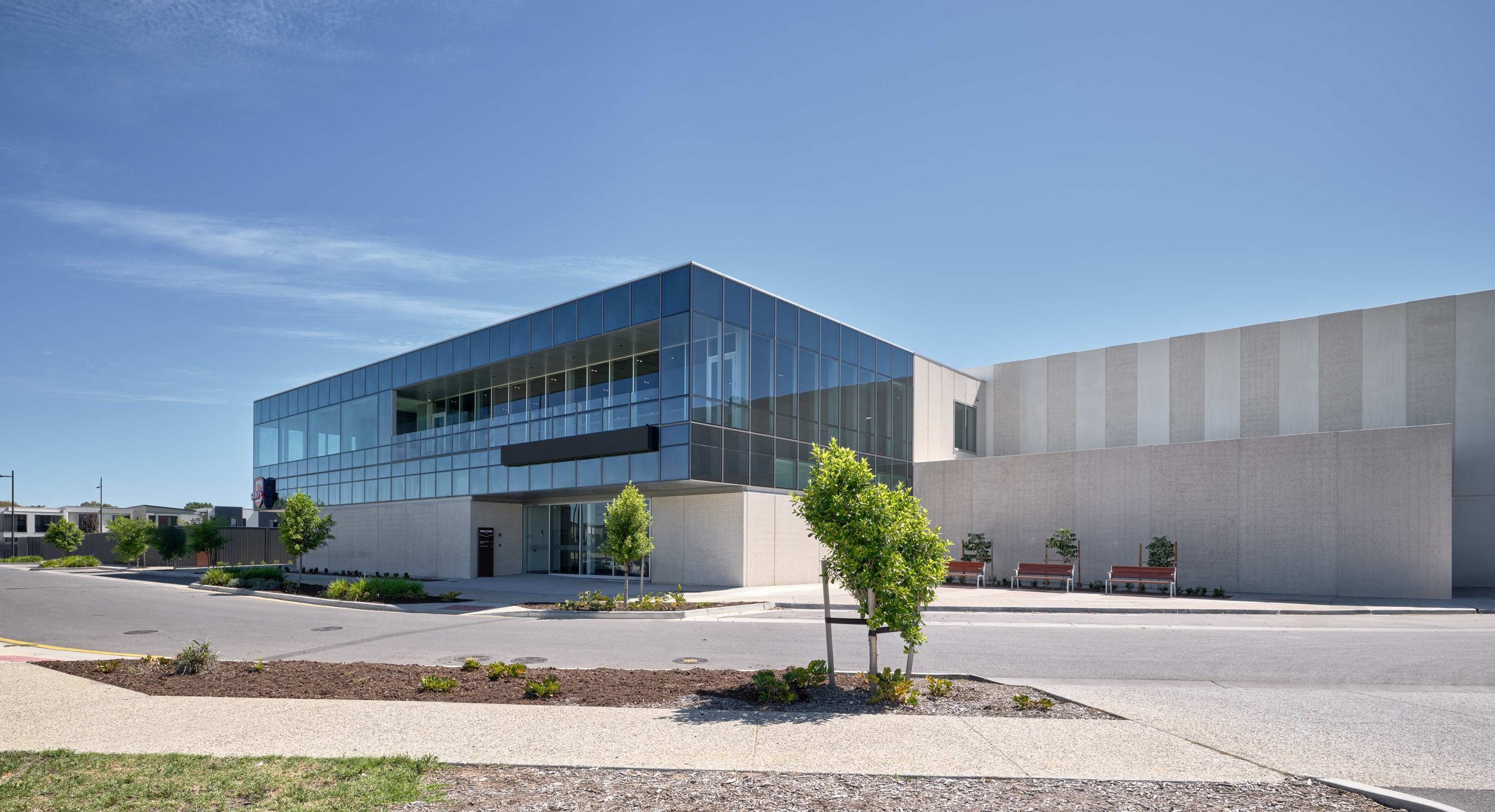 building .jpg