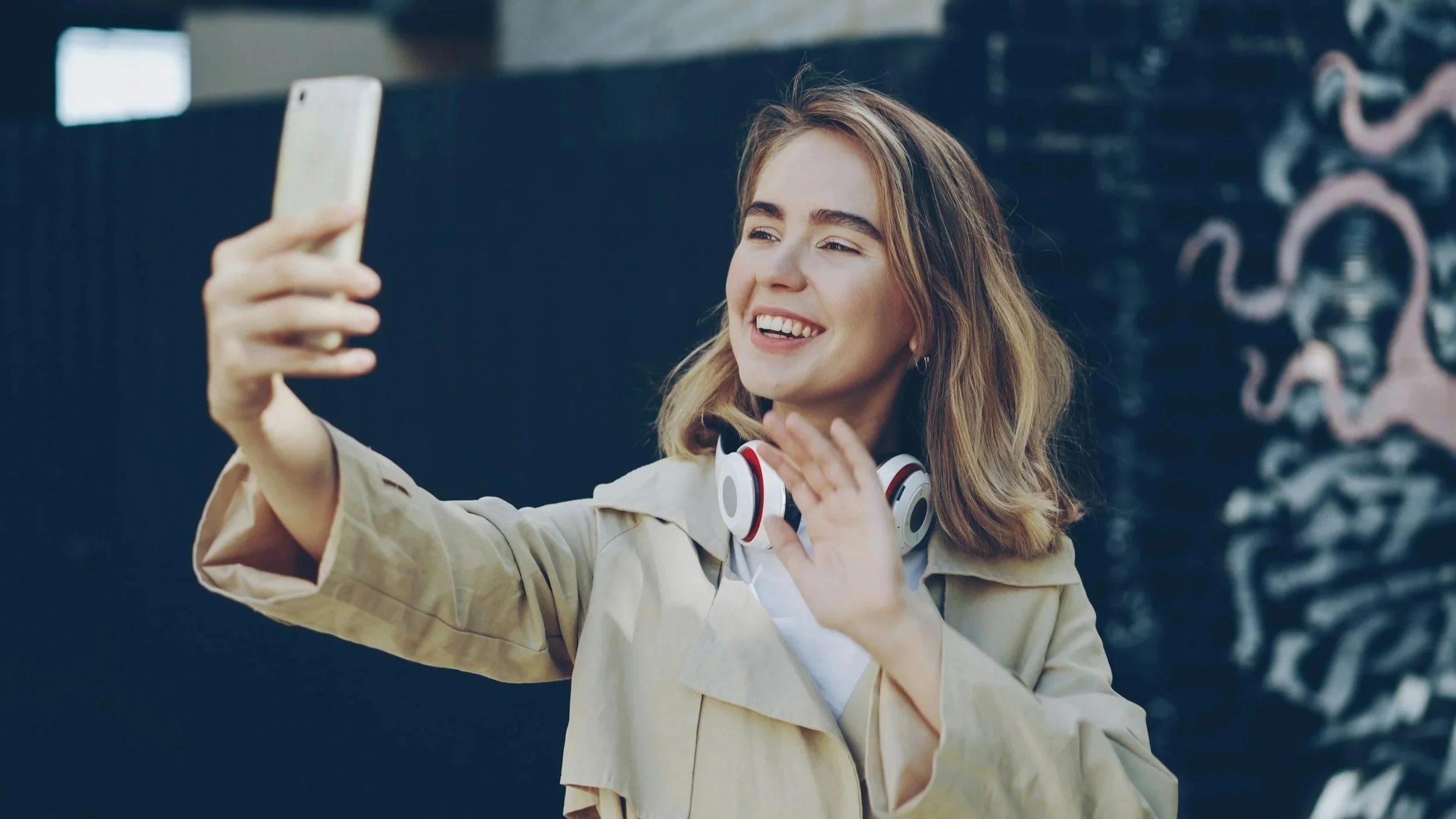 How to take selfie videi in an instant with AI tools