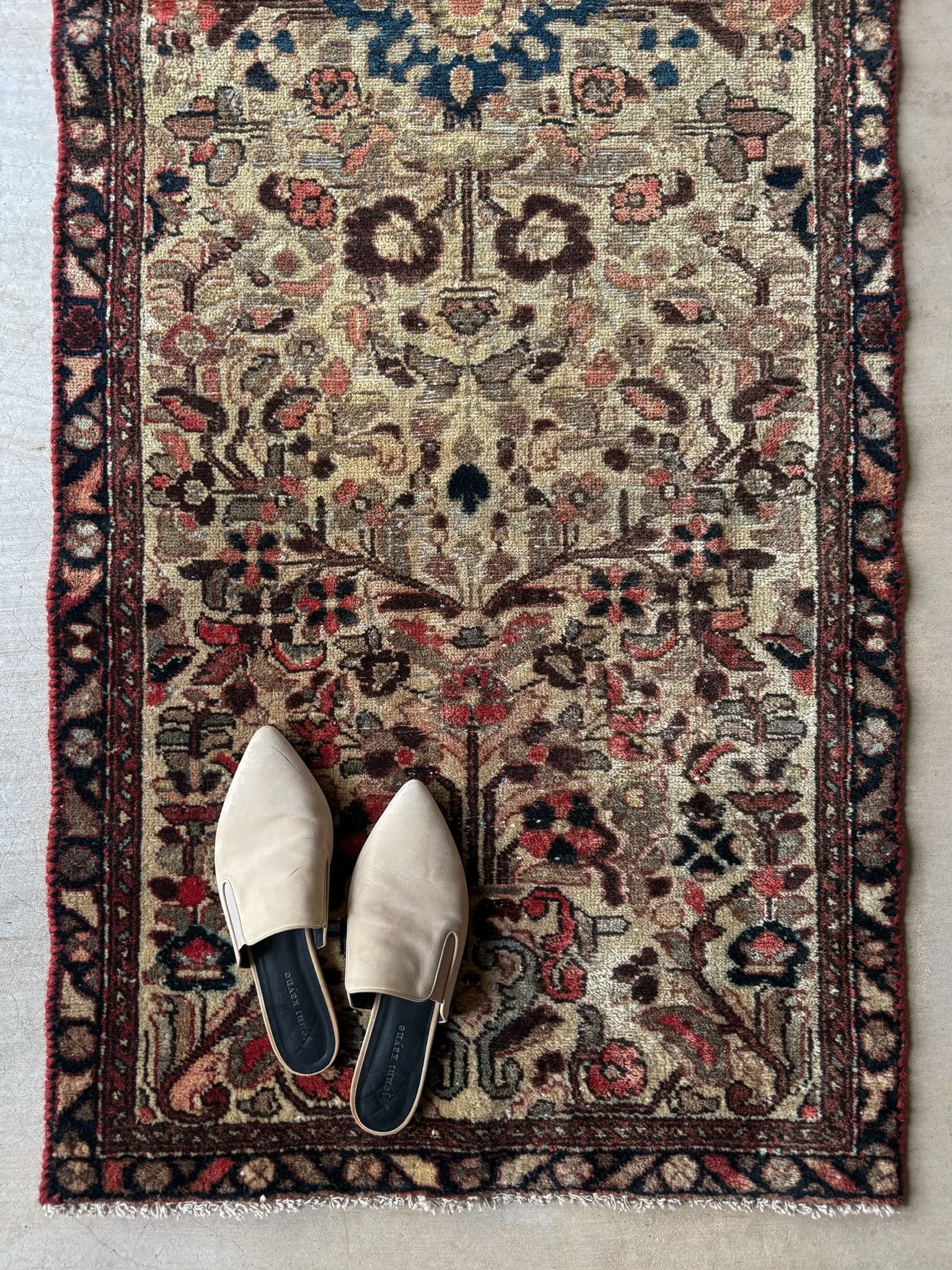 Sunday Petals | 2’5 x 6’7