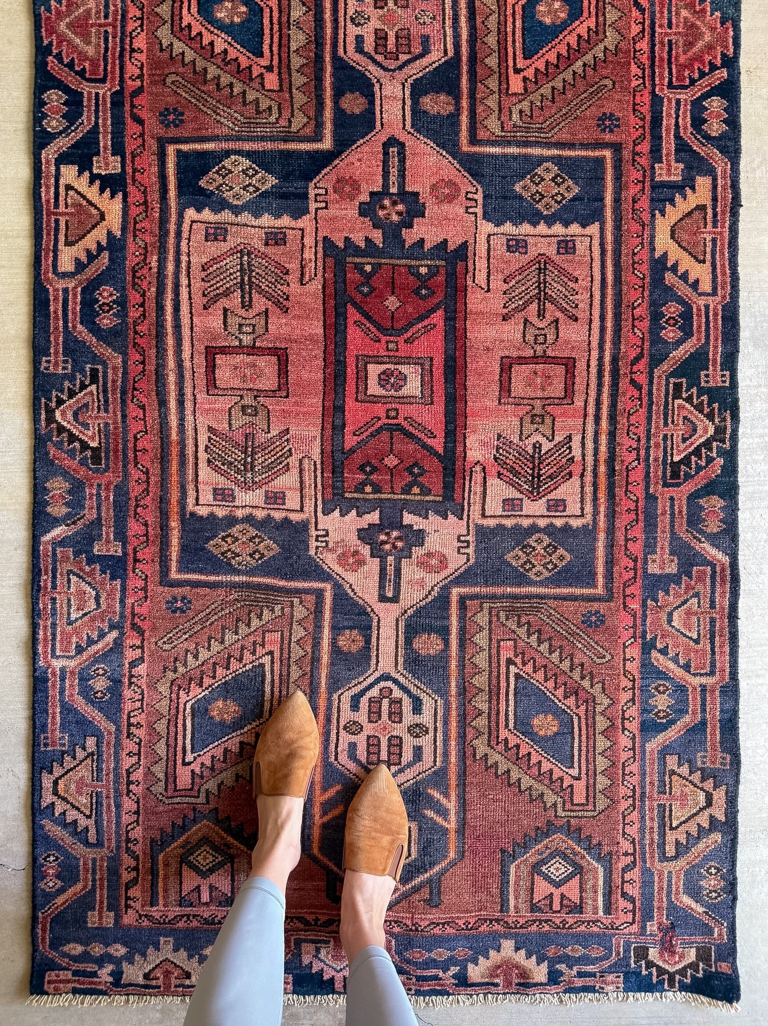 Rosewood Ranch | 3'9 x 6'10