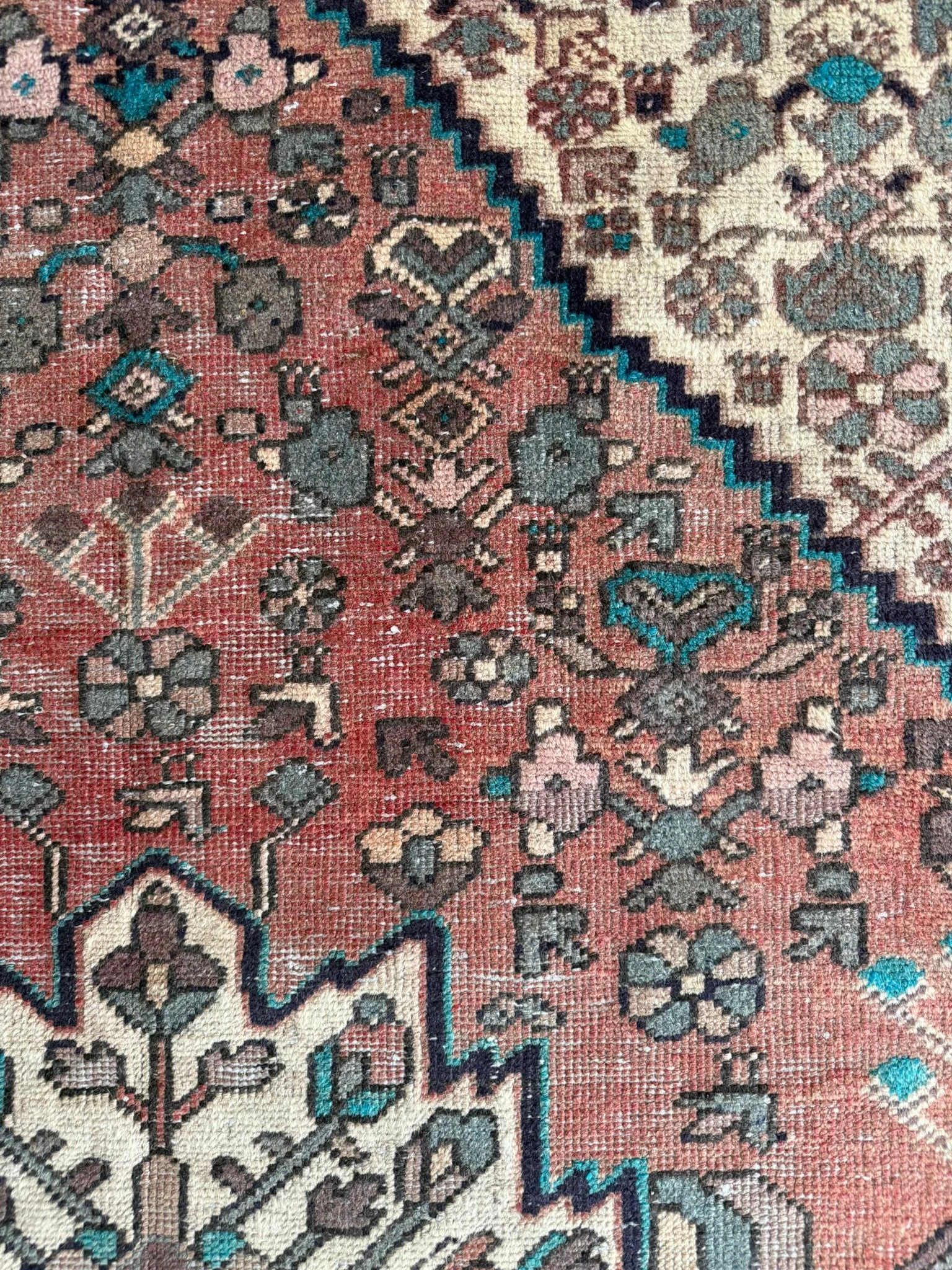 Dahlia Serenade | 4’ x 6’5