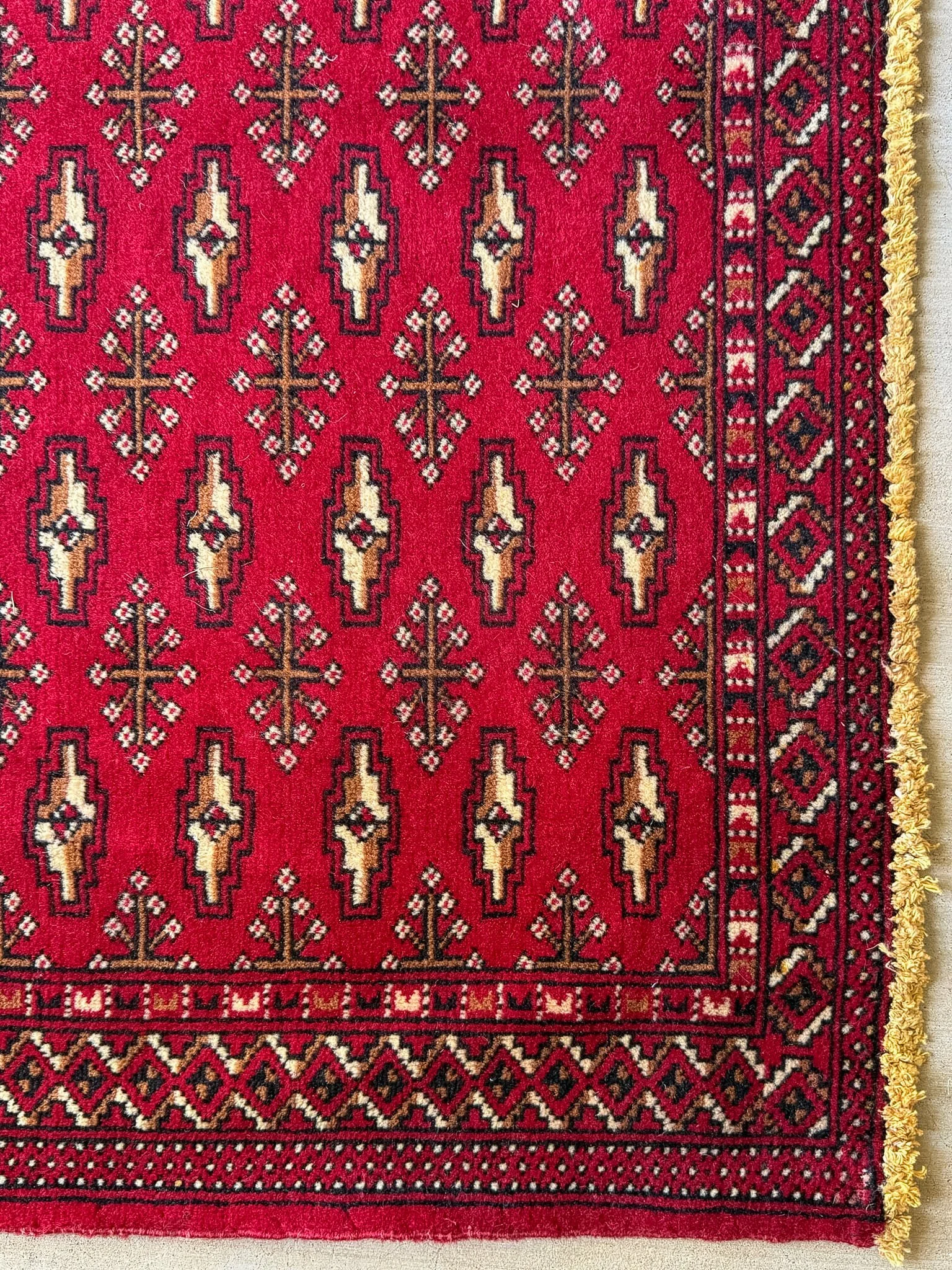 Ruby Spur | 1'8 x 3'6