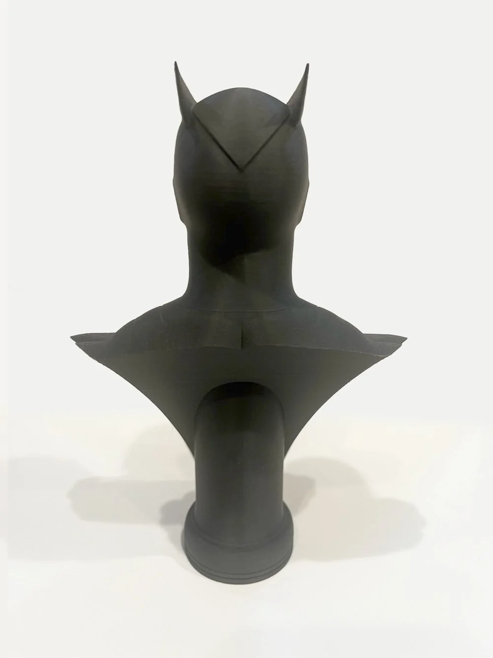 statue-gray-back.jpg