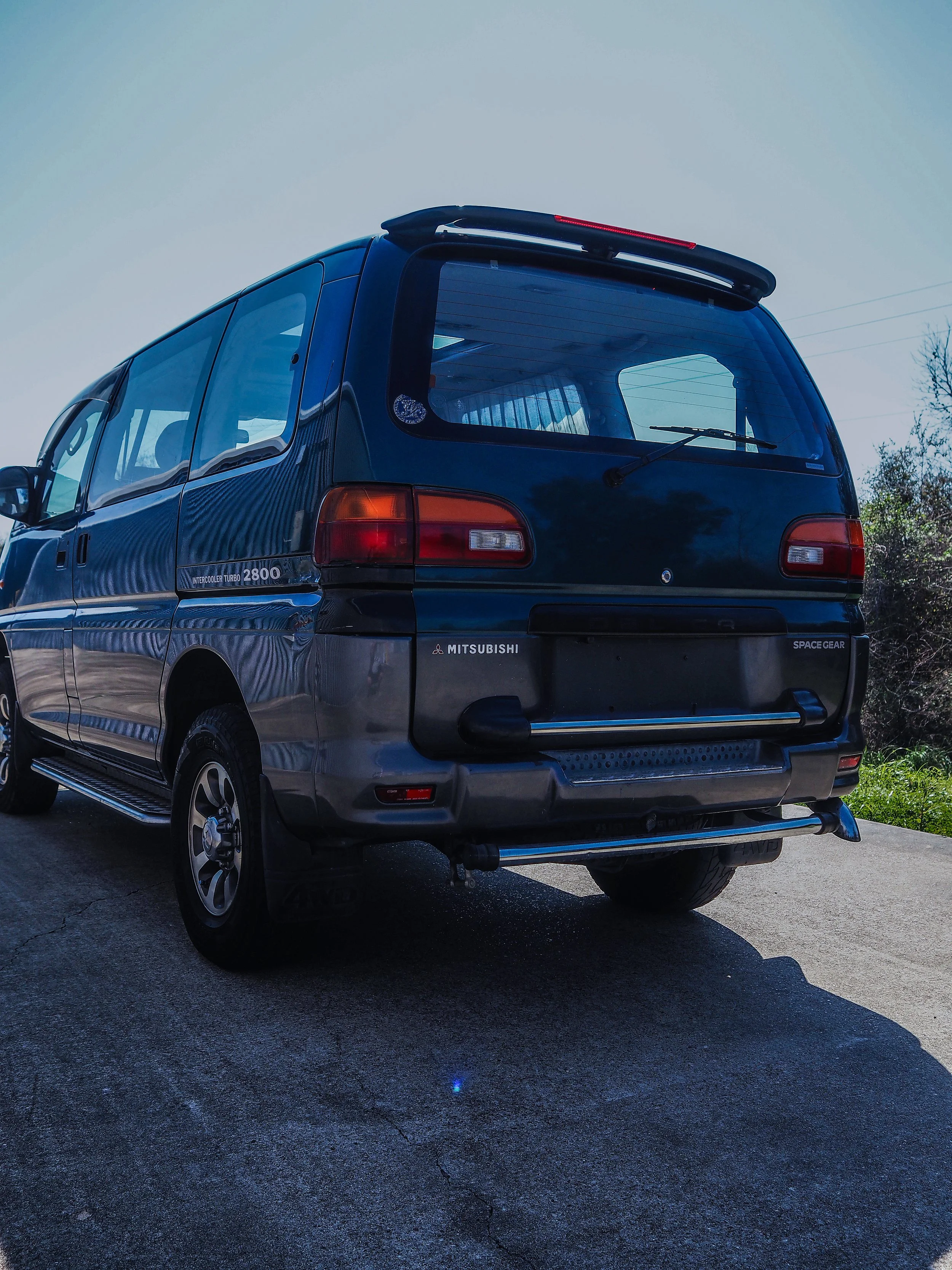 1997 Mitsubishi Delica JDM car for sale — photo 3 of 10