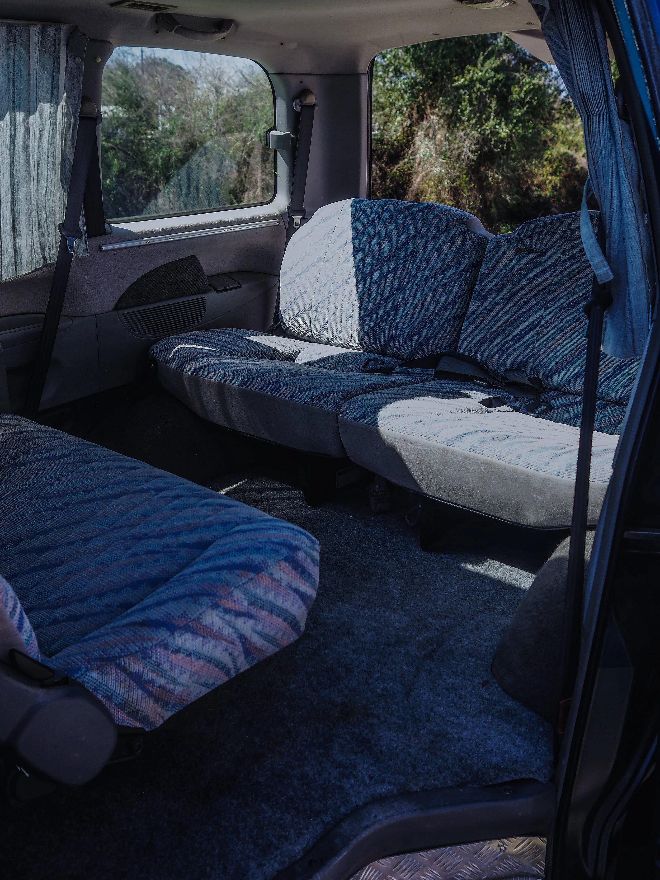1997 Mitsubishi Delica JDM car for sale — photo 8 of 10