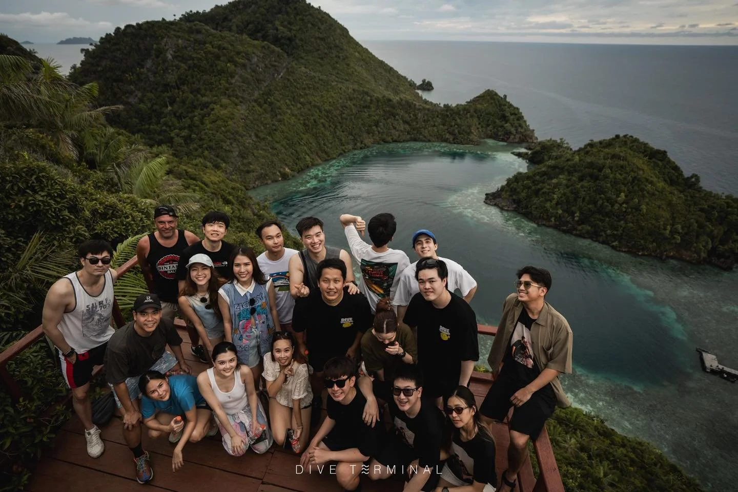 Raja Ampat The Last Paradise🤩 บนบกก็สวย ใต้น้ำก็ฉ่ำ มุมไหนก็สวย ทำกล้องตกหยิบขึ้นมา คลิปที่ได้ยังสวย 
📌(10)11-18(19) Apr 2026 Songkran day🤩🤩
📌 (27)28 Dec 2026 &ndash; 4(5) Jan 2027 New Year 2027🥰
ลางานน้อยมาก 

😍Raja Ampat ถิ่น Wobbegong Shark