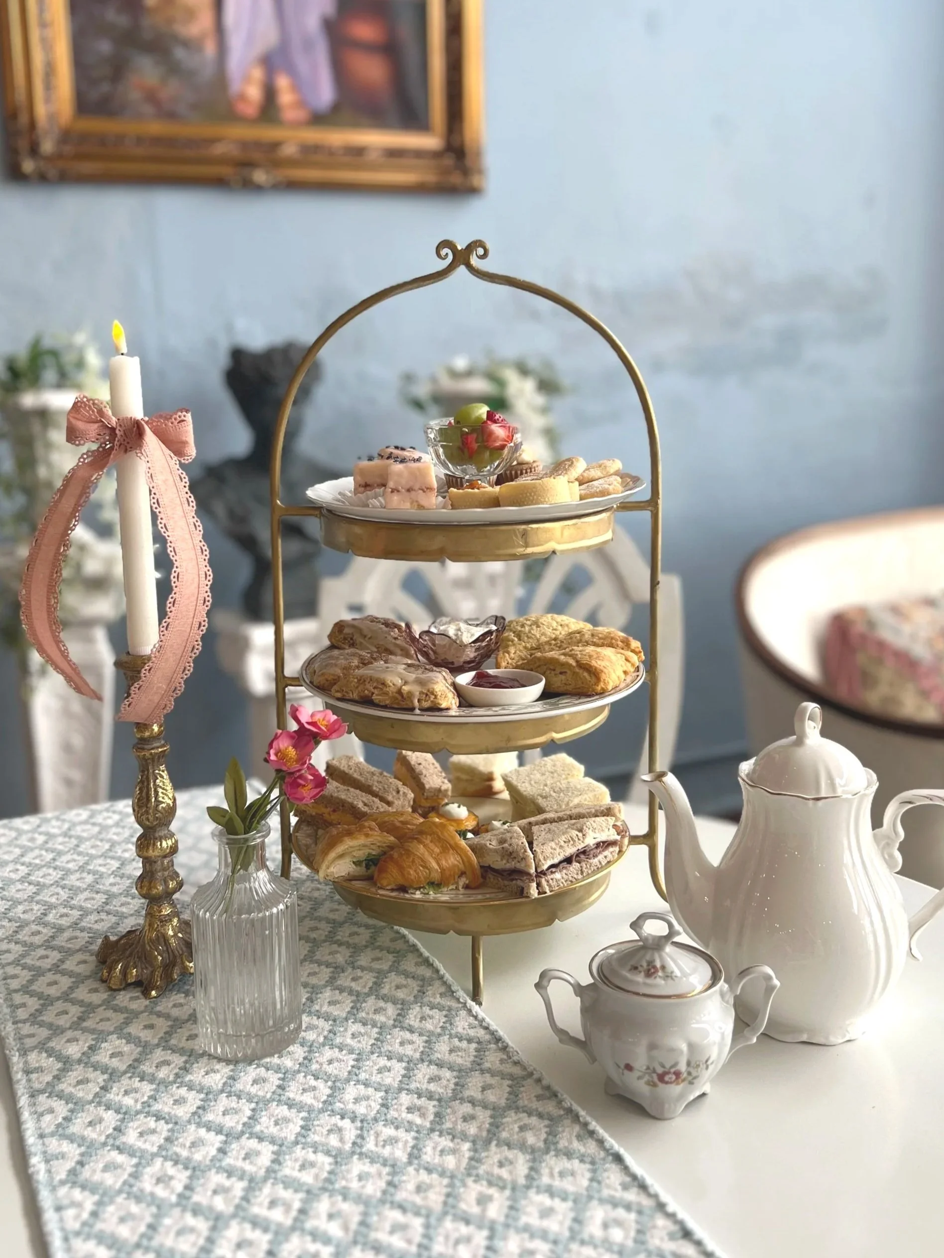 Menu & Hours — Three Roses Tea Room & Gifts