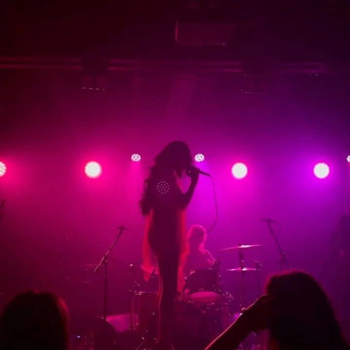 Brisbane last night ⭐️💋
Melbourne tonight!! Doors at 8! We&rsquo;re on at 8:45pm!!
So happy to be in you xx