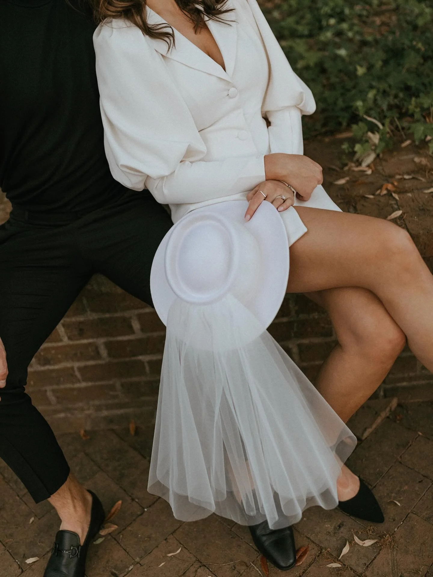 How cute &amp; classy are these two💍 

#tampaphotographer #tampaweddingphotographer #tampaengagementphotographer #charlestonengagementphotographer #charlestonphotographer #charlestonweddingphotographer #siestakeyphotographer #coloradoweddingphotogra