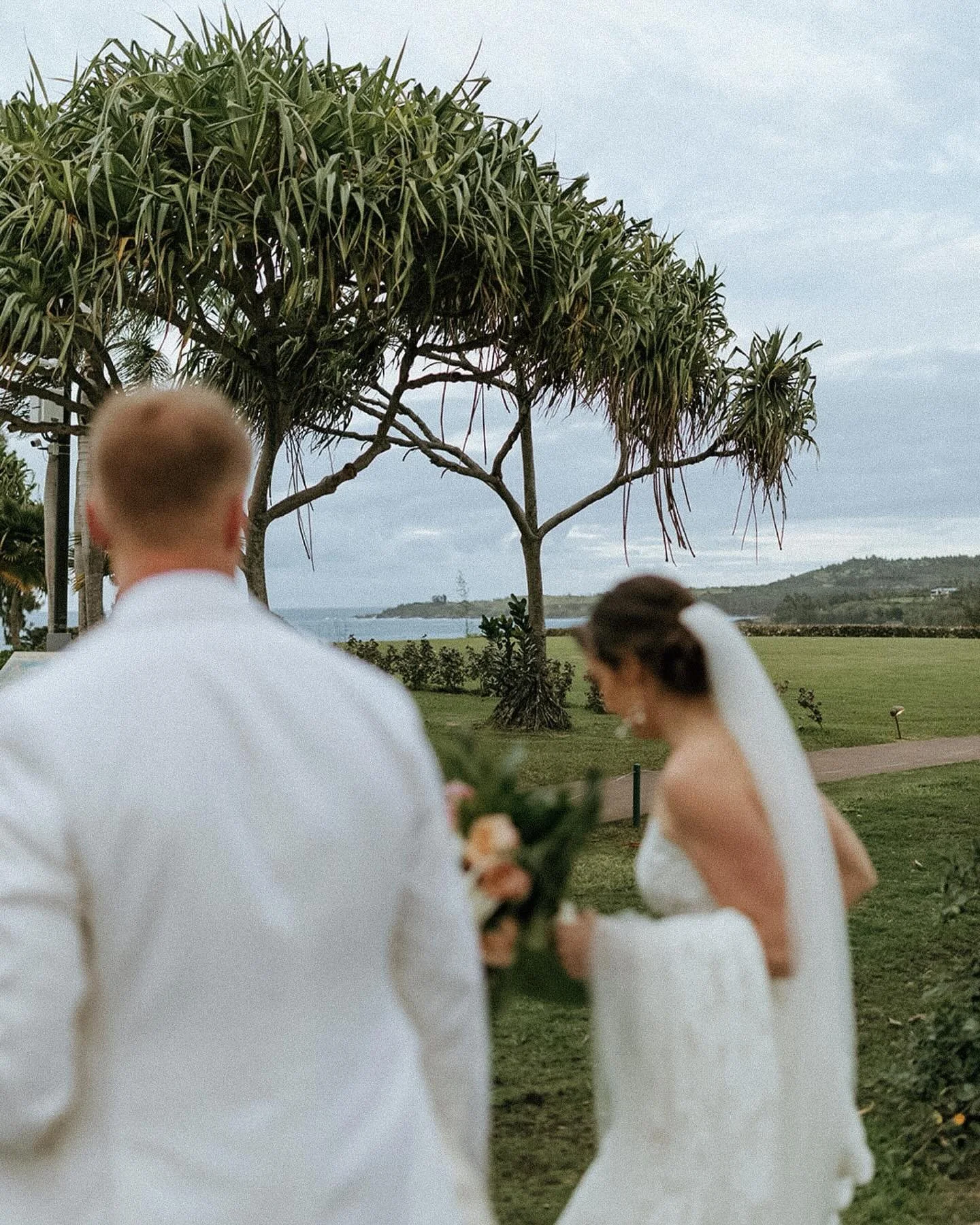 Take me back to Maui🌴 

#tampaweddingphotographer #tampaphotographer #tampaportraitphotographer #sarasotaweddingphotographer #sarasotaphotographer #mauiweddingphotographer #mauiphotographer #mauiwedding #floridaweddingphotographer #charlestonwedding