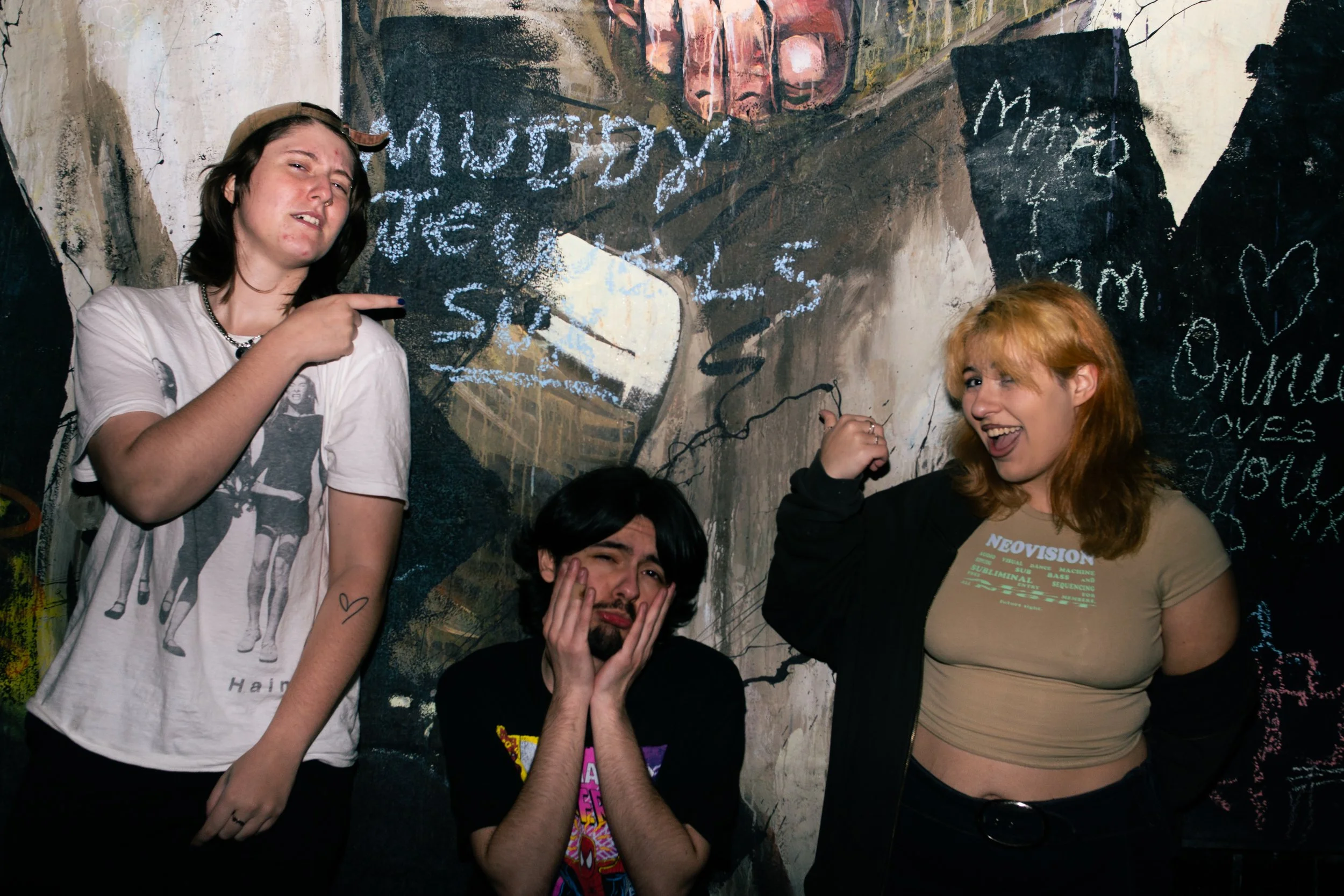 Maddie, James, Aimee / shot by @mulletstainz