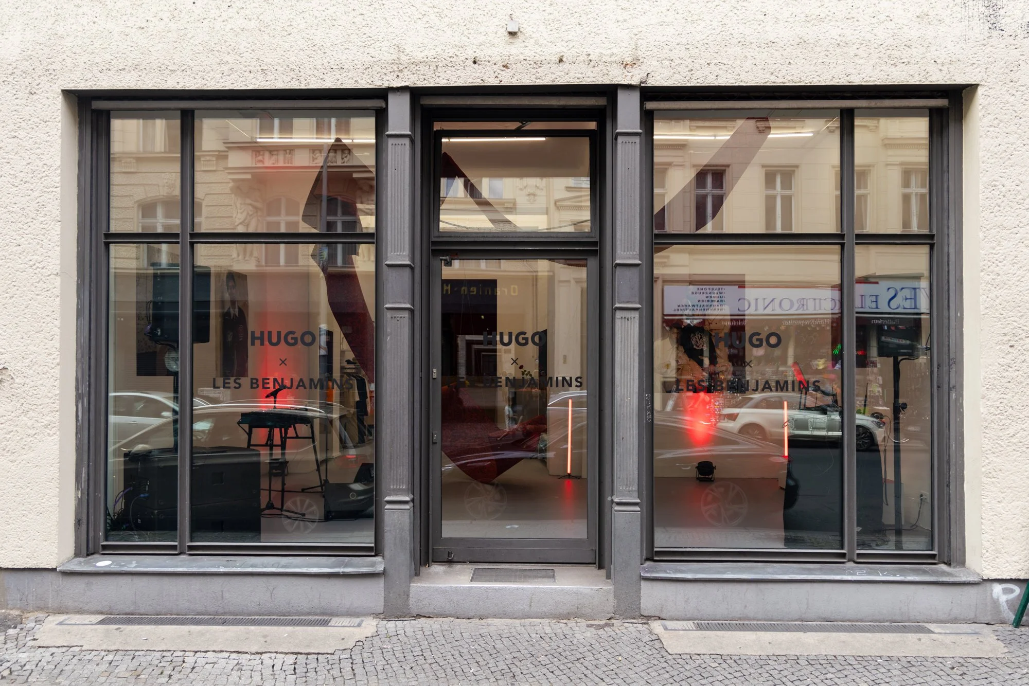 POP-UP STORE HUGO x Les Benjamins collab