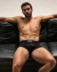 BOSS brand ambassador Matteo Berrettini shows off his BOSS ONEs 