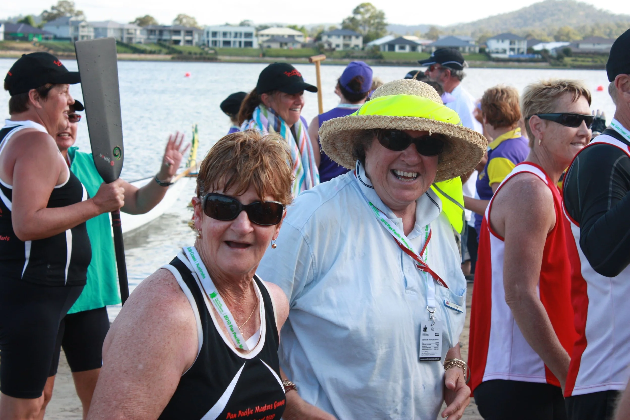 Mum - Dragon Boat 13 Nov 2010 (9).jpg