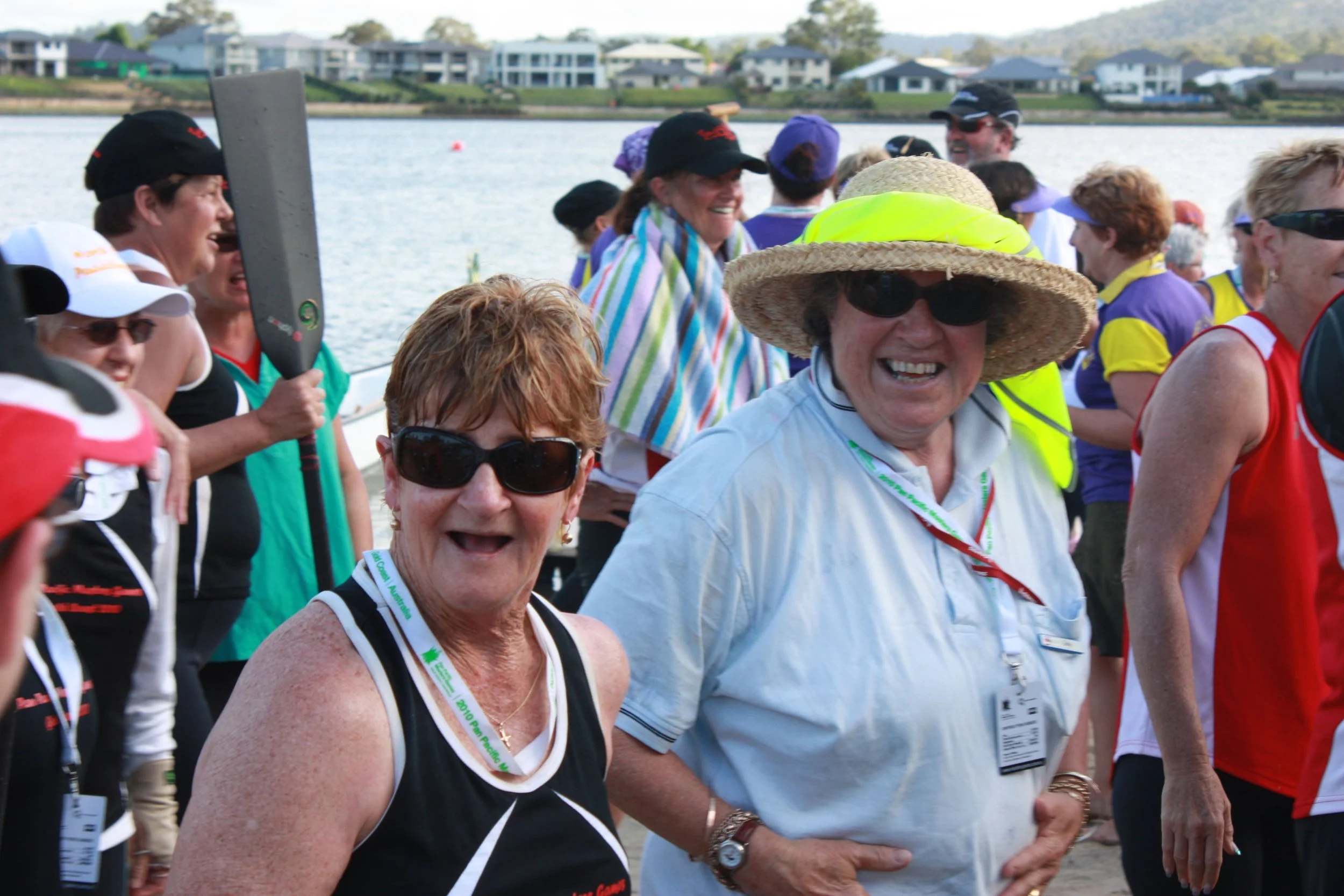Mum - Dragon Boat 13 Nov 2010 (10).jpg