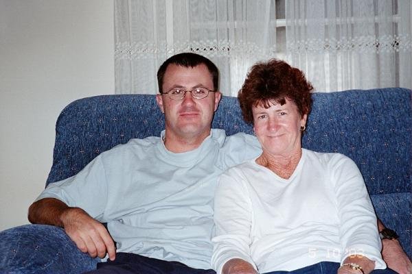 Mum & Paul 6 Jan 2000 .jpg