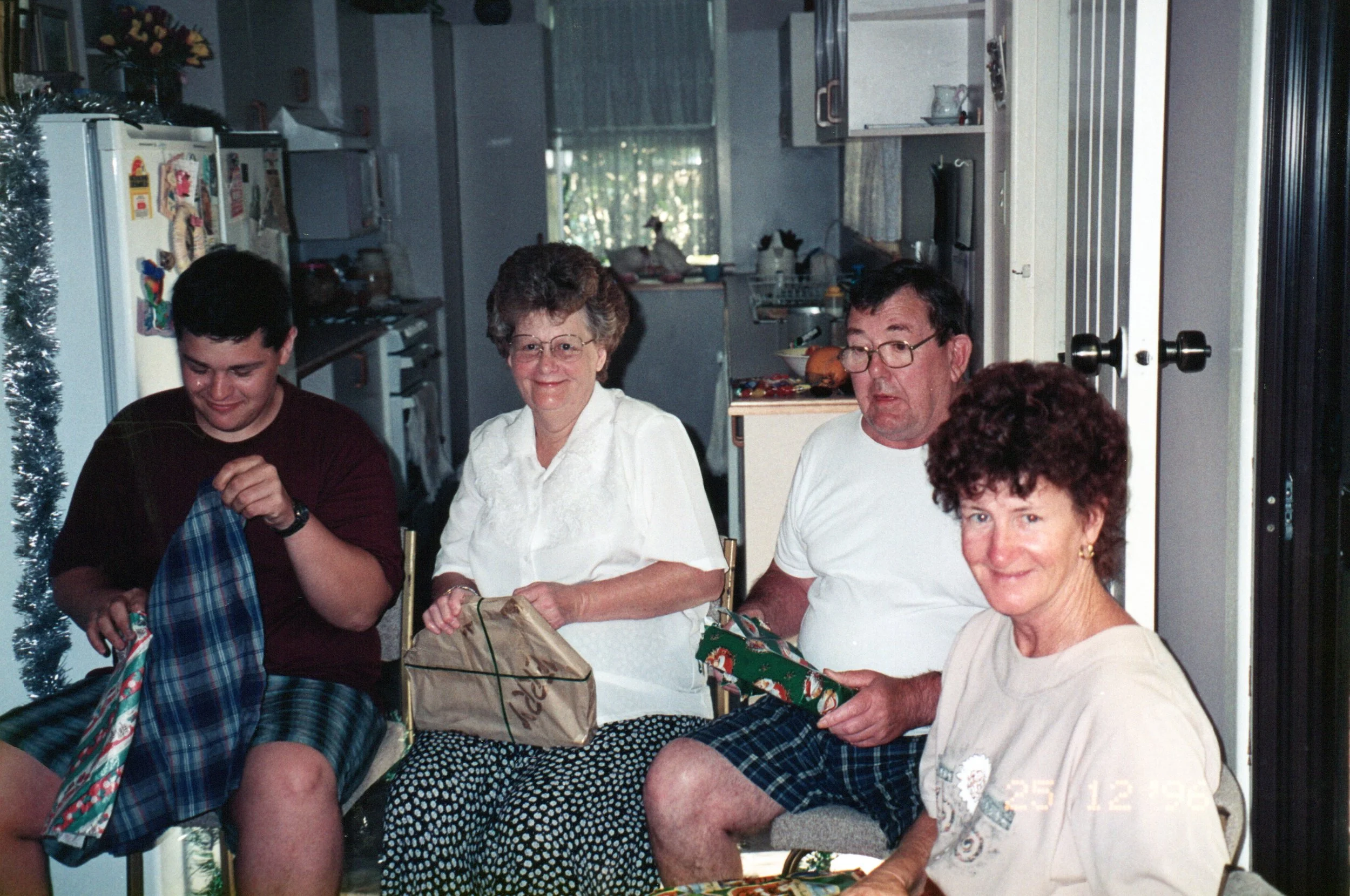 Riddles & Mum - Christmas 1996.jpg