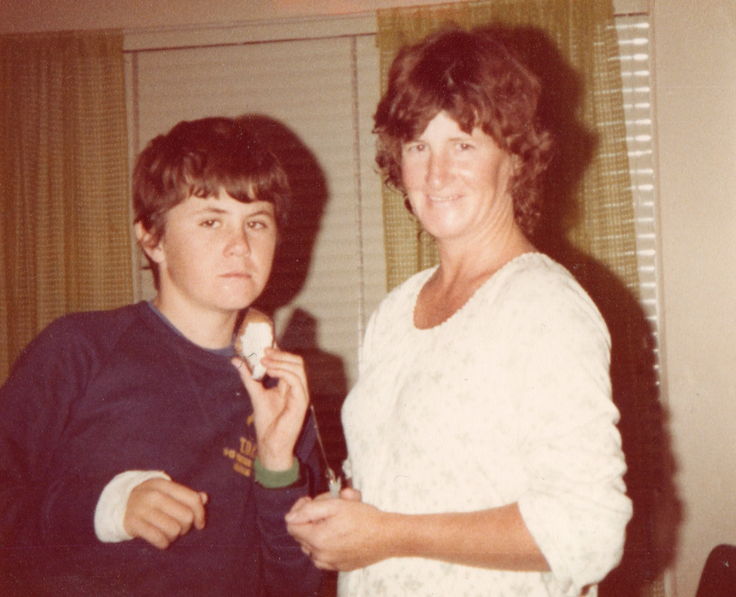 Paul & Mum Townsville1978.jpg