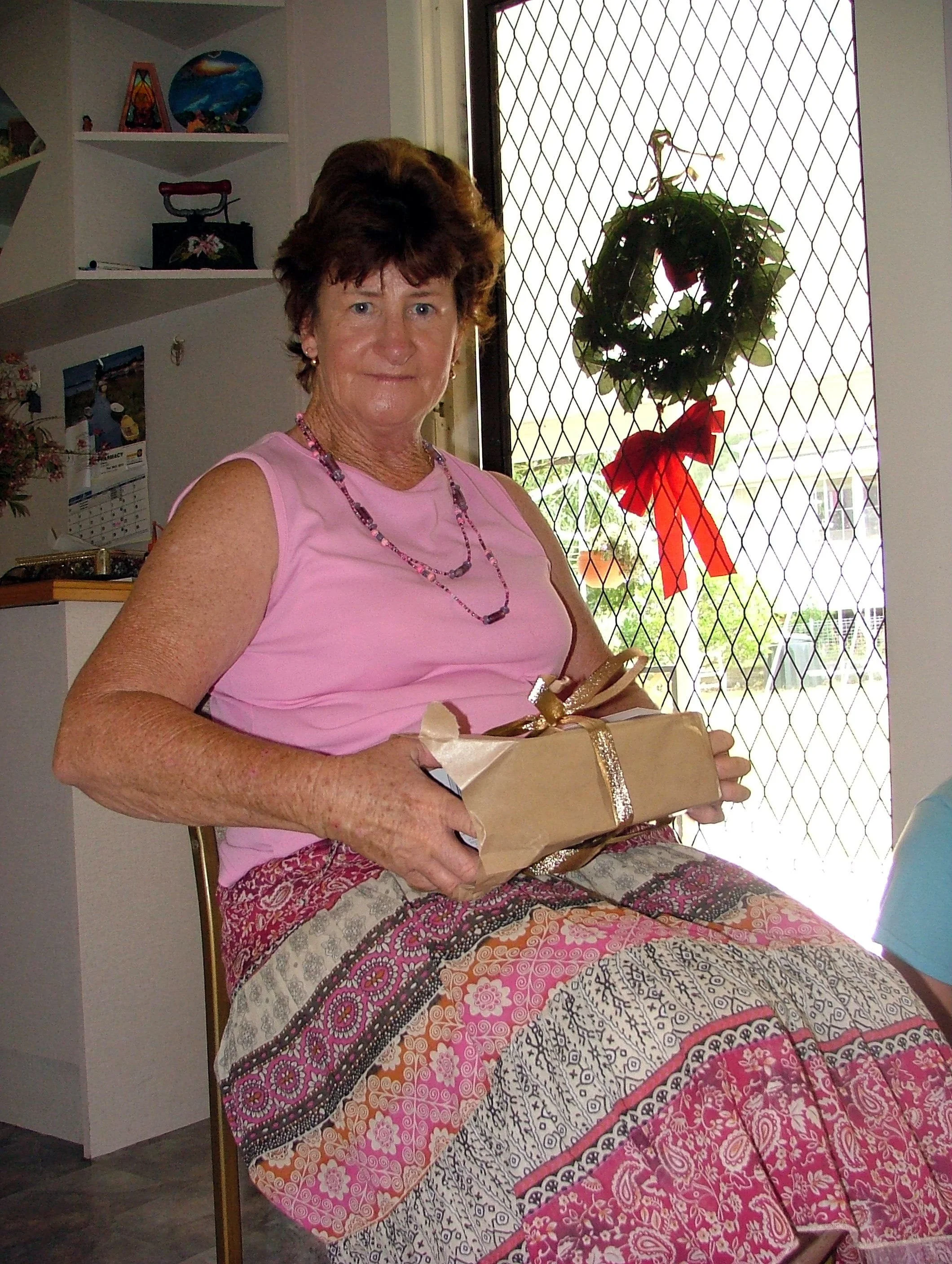 Mum Christmas 25 Dec 05.jpg
