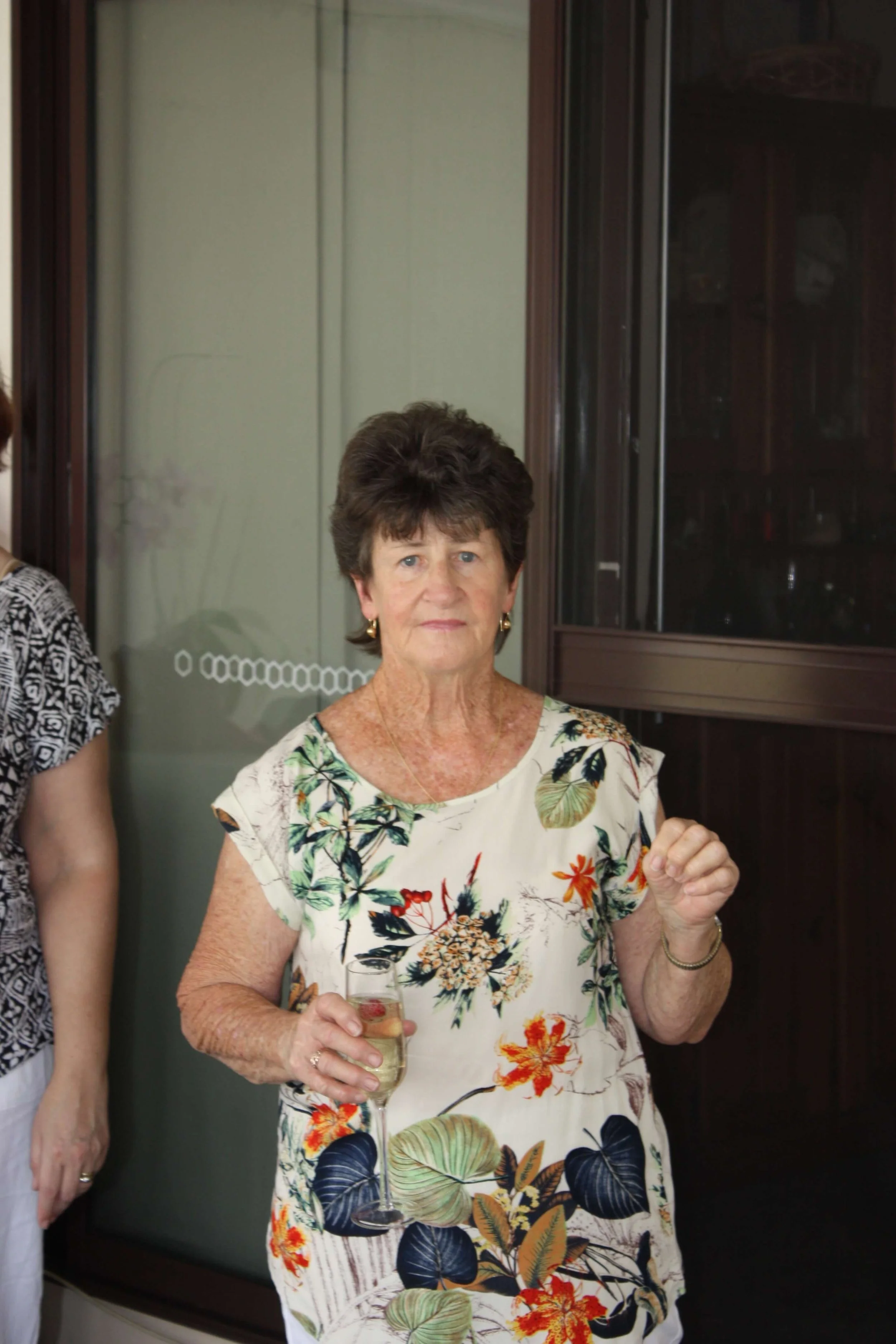 Mum - Mums 60th 26 Nov 2011.JPG