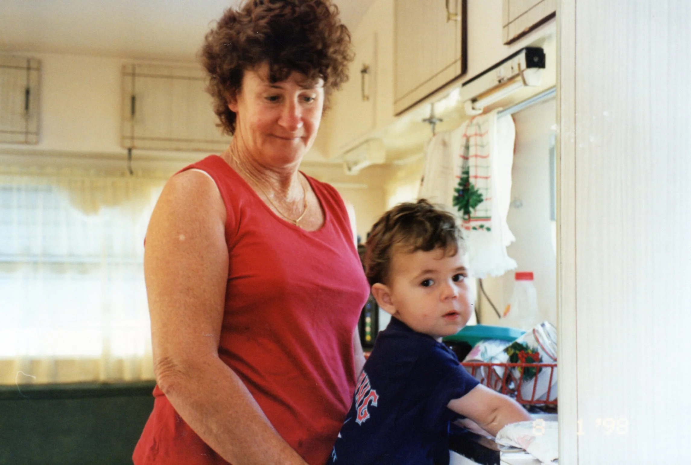 Mum & Brendan - Brooms Head Jan 1998.jpg