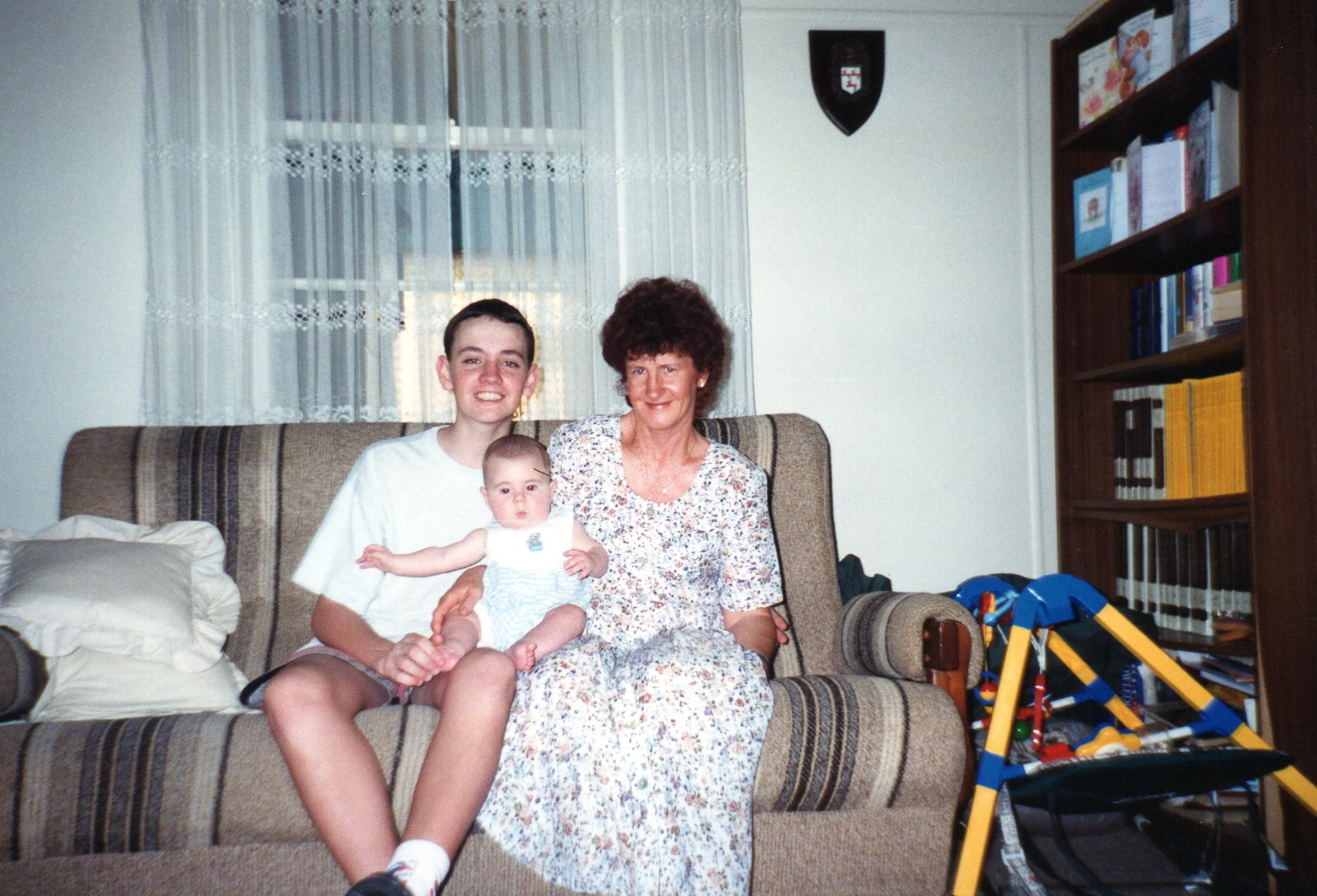 Christopher, Brendan & Mum 13 Oct 1996.jpg