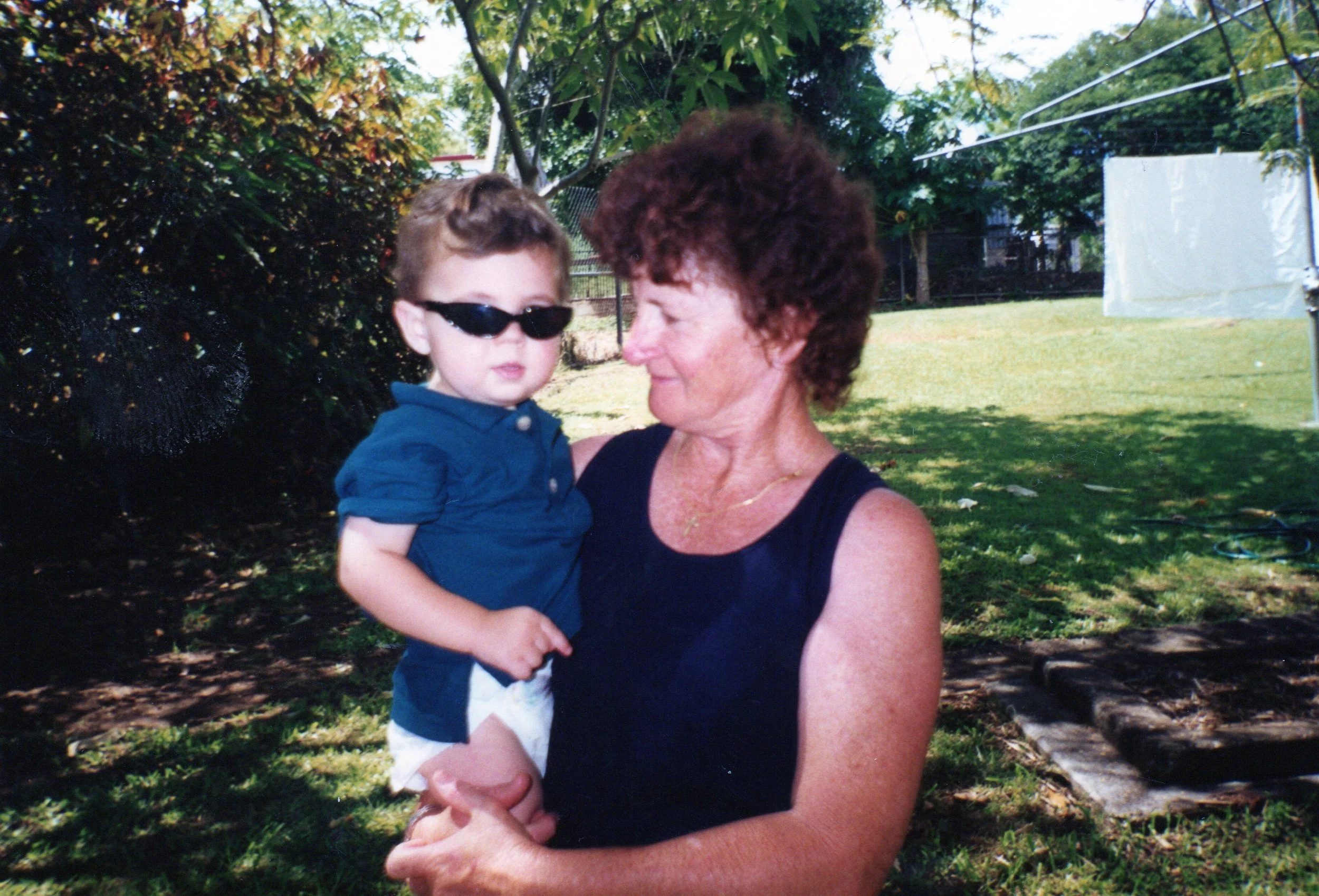 Brendan & Mum 27 Dec 1997.jpg