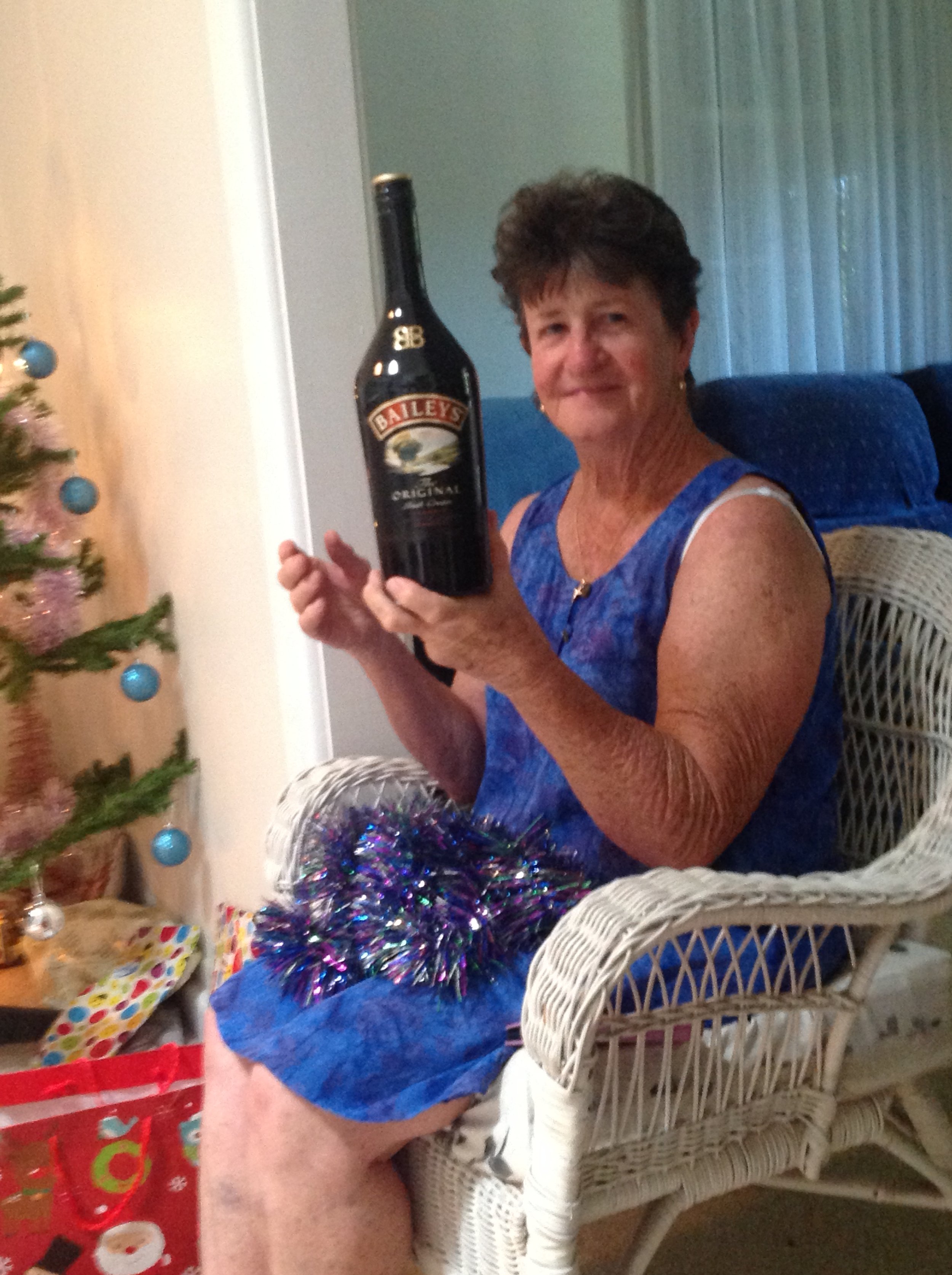 Mum - Christmas 25 Dec 2017.JPG