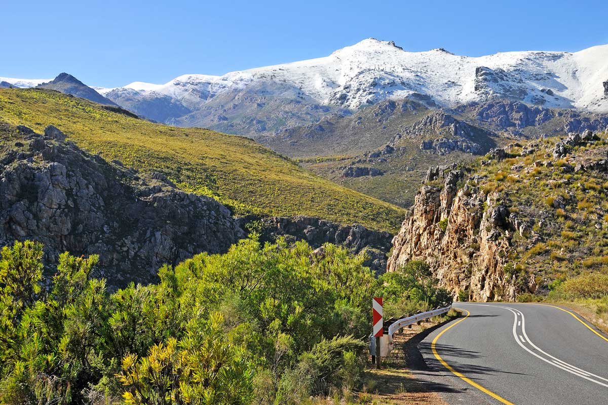 Franschhoek-Pass-mountains-with-snow.jpg