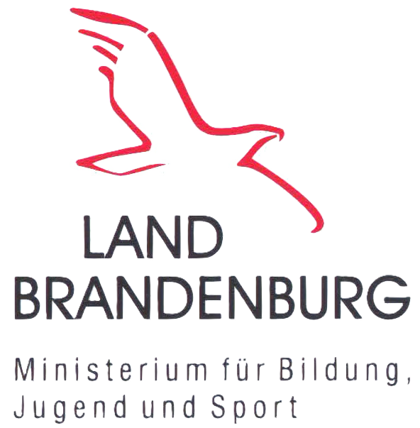 Ein stilisiertes weißes Flugzeug, das über dem Text »LAND BRANDENBURG« schwebt, mit zusätzlichem Text »Ministerium für Bildung, Jugend und Sport« darunter.