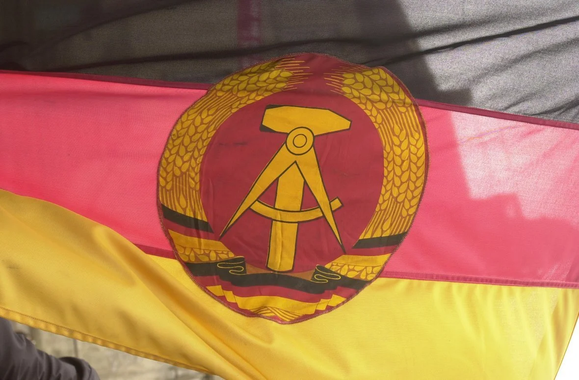 nationalflagge ddr.jpg