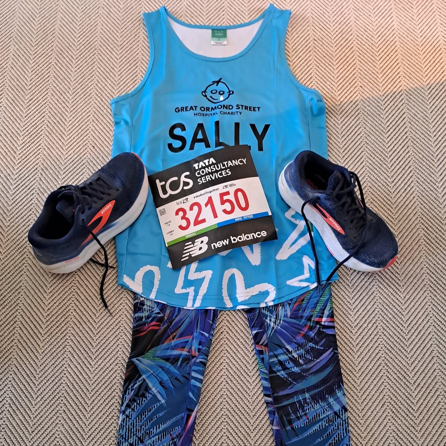 So so close - in terms of race day but also to my target - 95%.

Dig deep peeps please @greatormondst
Such an amazing 👏 🤩 charity.

And prep for the pic overload to follow. 

#londonmarathon2026 #gosh #yougotthis #letsdothis💪 #onemoresleep