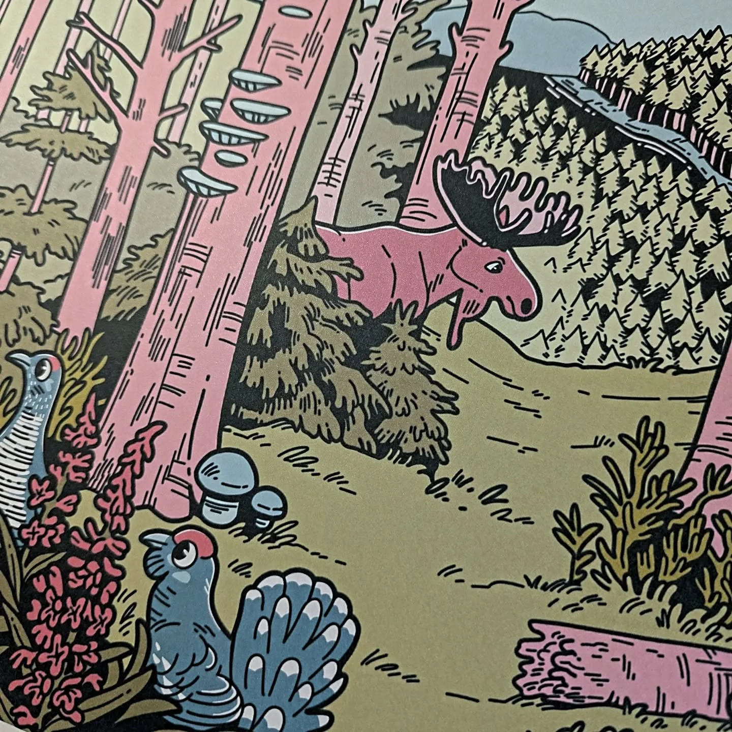 Some sneaky little previews of the back spreads of the forests mini zine collection I'm working on. Just like my other mini zines, you can fold it out and put these up as posters! I'll also have some much fancied versions of the same artwork as riso 