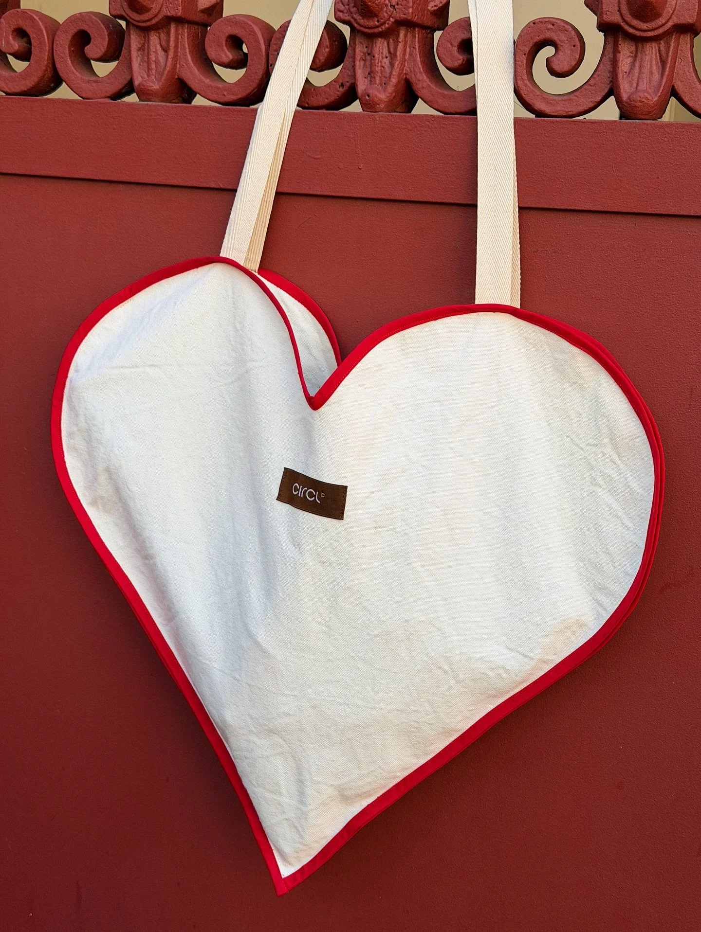 February 14 &mdash; Galentine&rsquo;s Day at CIRCL.
A small, intimate event focused on movement, connection and taking time for yourself.

Two sessions available:
9:00 &amp; 11:00

Book via our website 
Circlproject.com