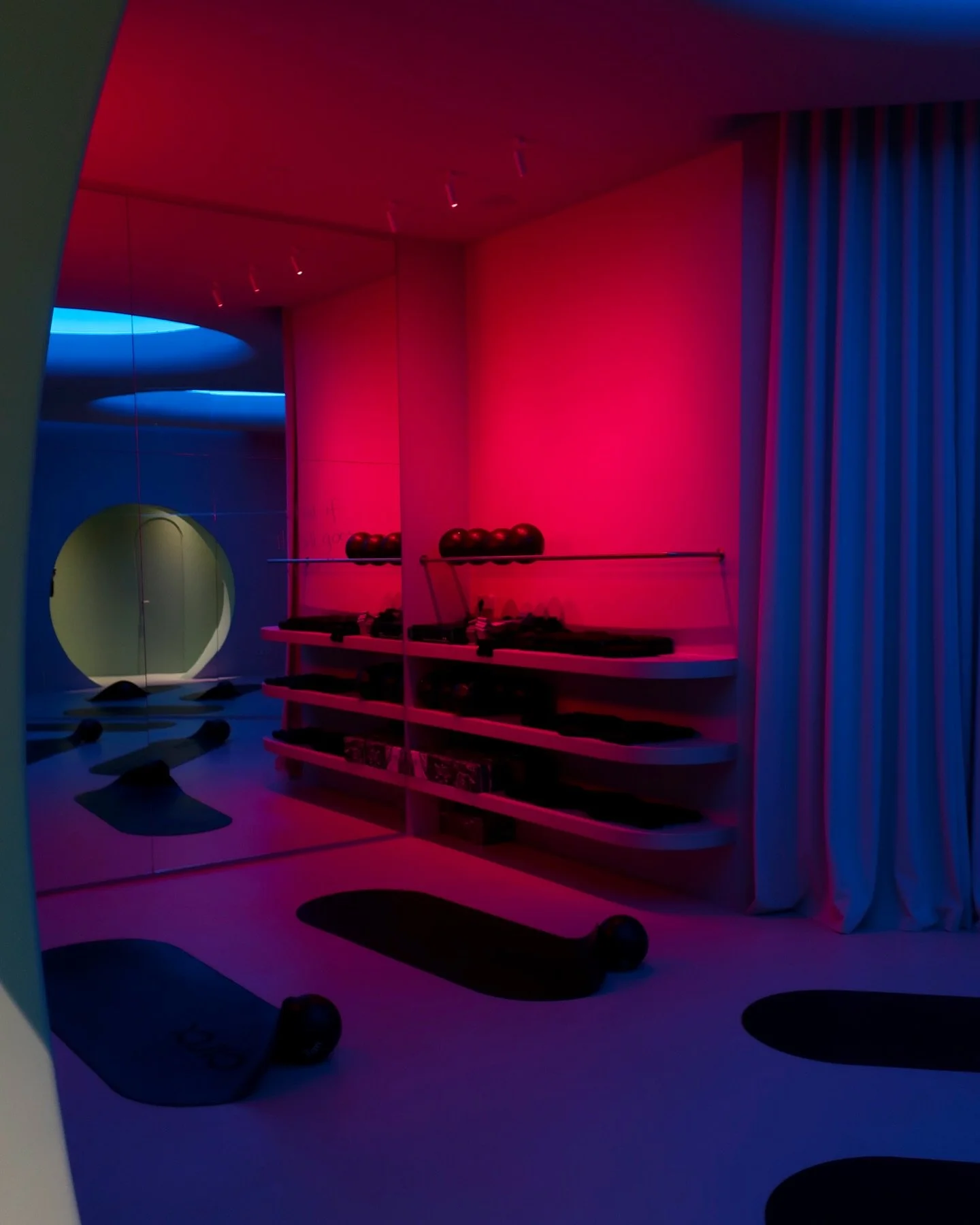 First time at Circl?

We built Circl as a space to slow down.
To move with intention.
To be present with yourself and with others.

Small groups.
Quiet focus.
Shared energy.

We&rsquo;re always happy to have you here.
🎥 @im_yanis