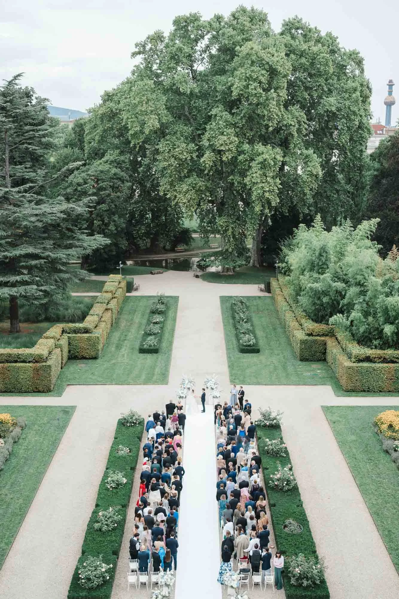 weddingphotographer_vienna_austria_Astrid Neumann -353.jpg