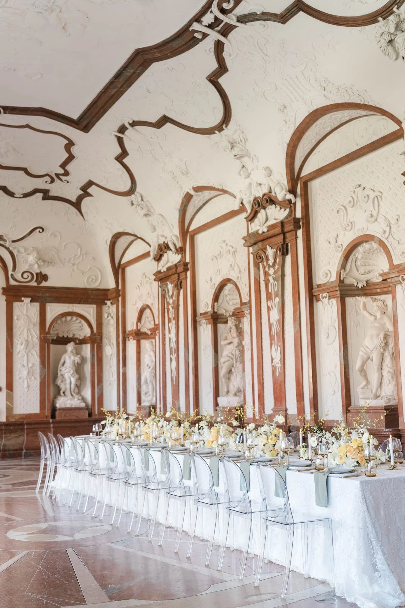 weddingphotographer_vienna_austria_Astrid Neumann -25.jpg