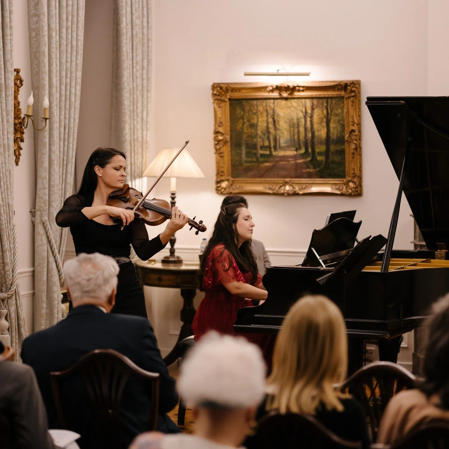 Wonderful memories from the Lisbon launch of my new album - you can listen to it by clicking the link in my bio! - with the amazing @lanatrotovsek 🎹 🎻

I will be forever grateful to @mpmpgram for the opportunity to record this CD, and also to @muse