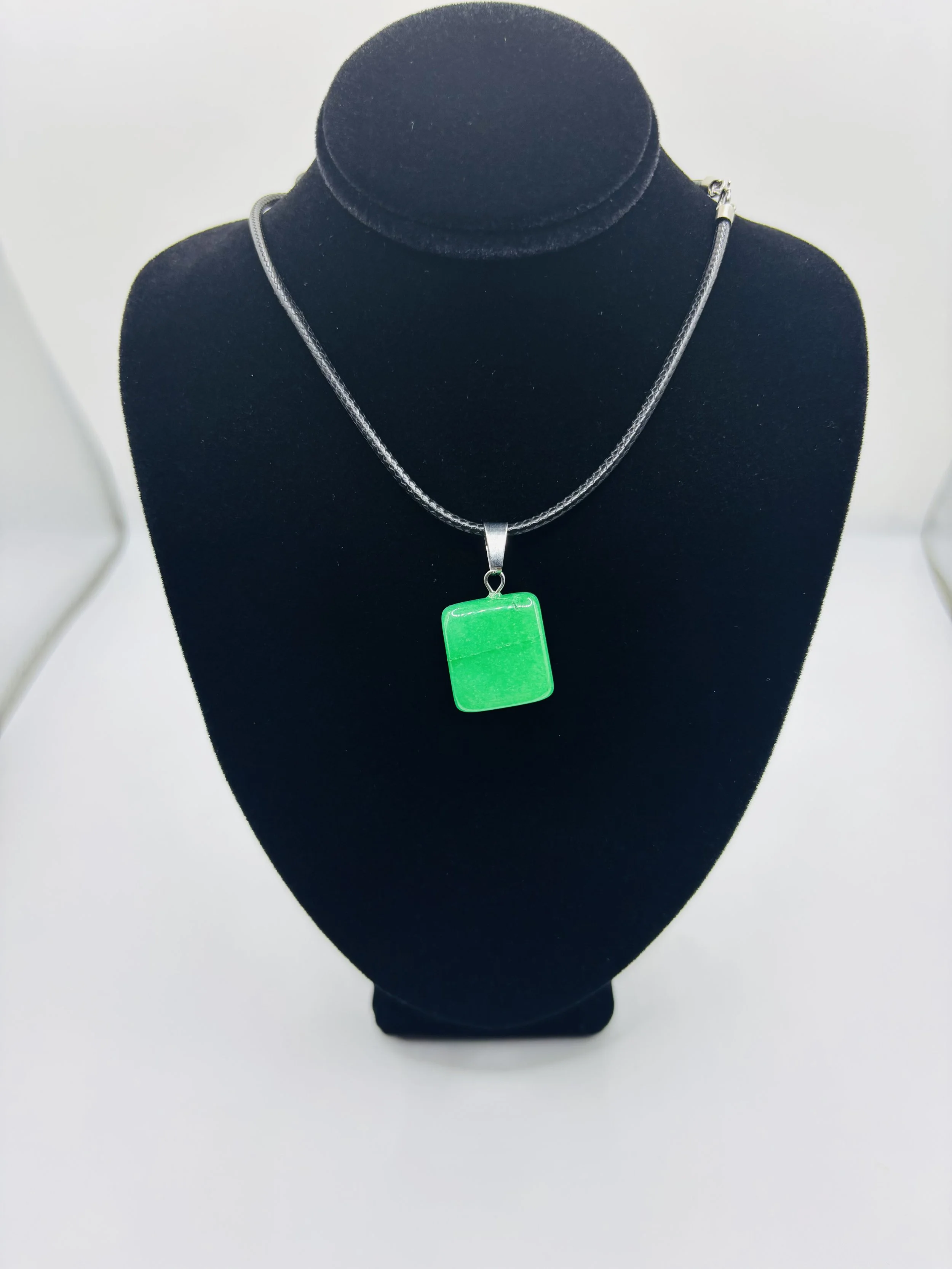 Green Chalcedony3.JPG