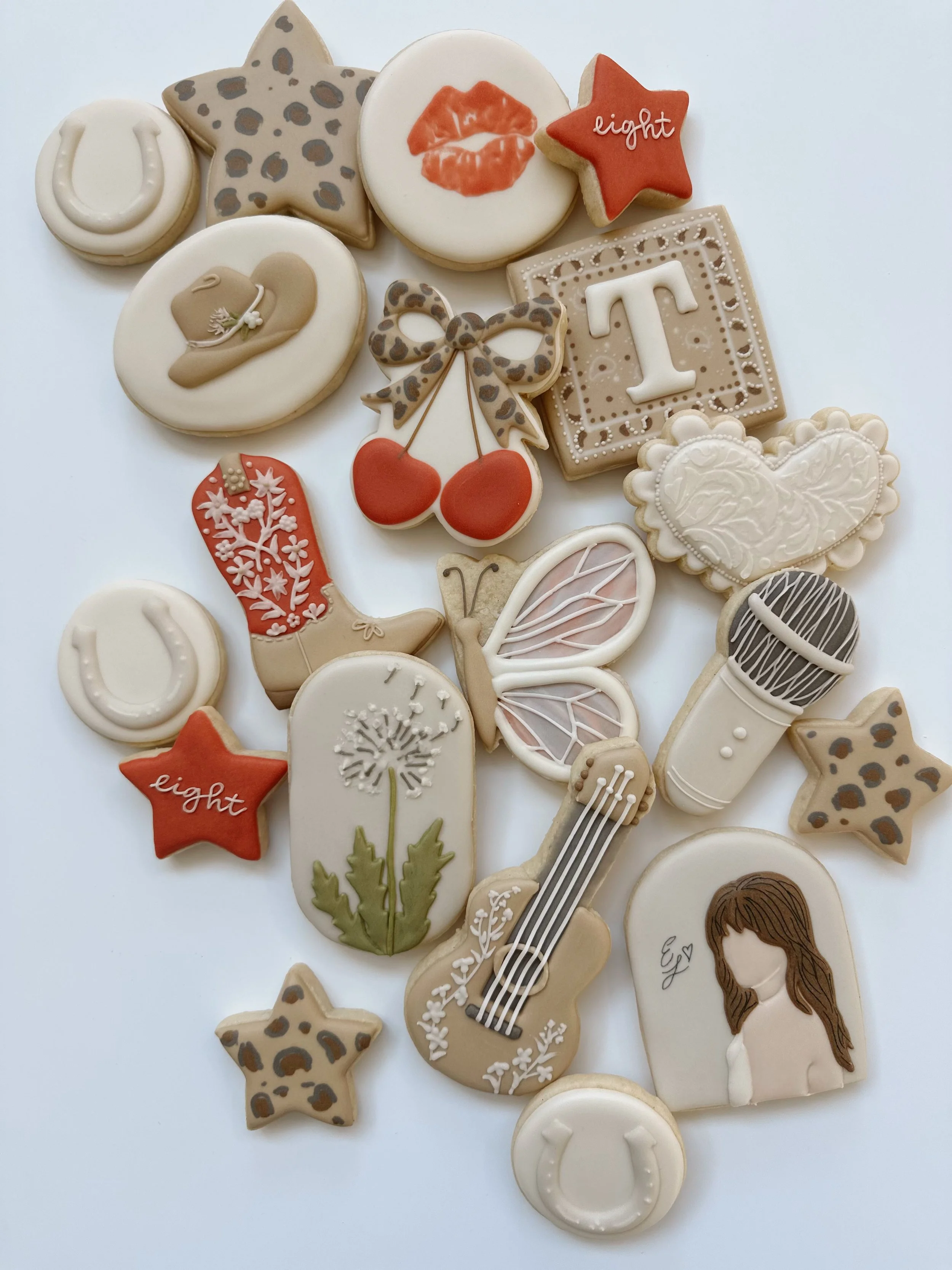 Ella Langley themed cookies for a sweet birthday celebration ✨ how fun to mix western with leopard print 🤎🖤whatever you&rsquo;re wishing for, I&rsquo;m happy to oblige! Booking fall cookie orders now at the link in bio or comment ORDER and I&rsquo;