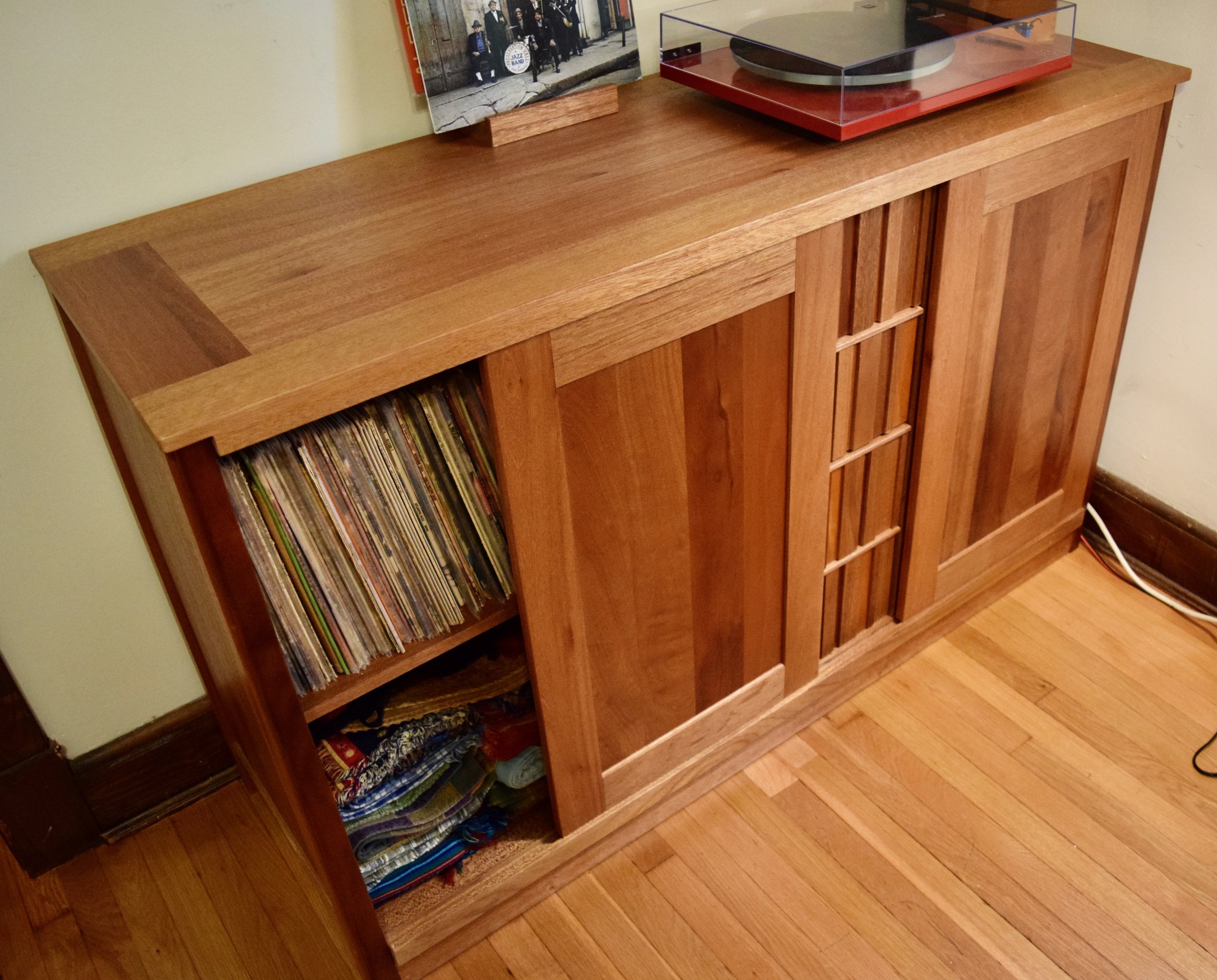 Sliding cabinet doors