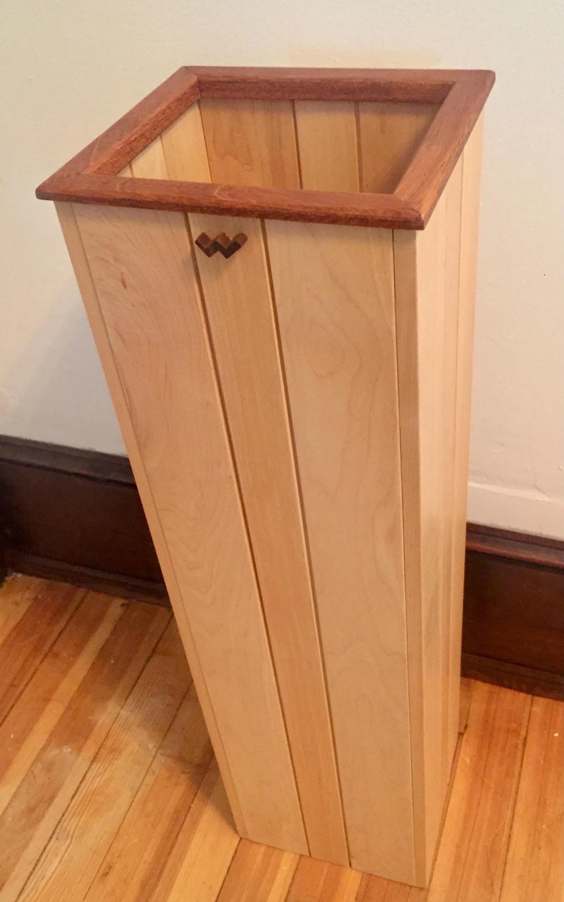 umbrella stand.jpeg