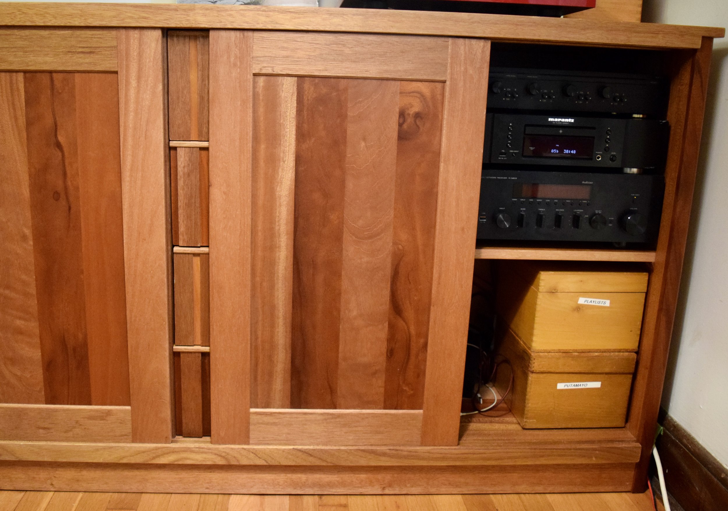 Custom-sized shelves for stereo components