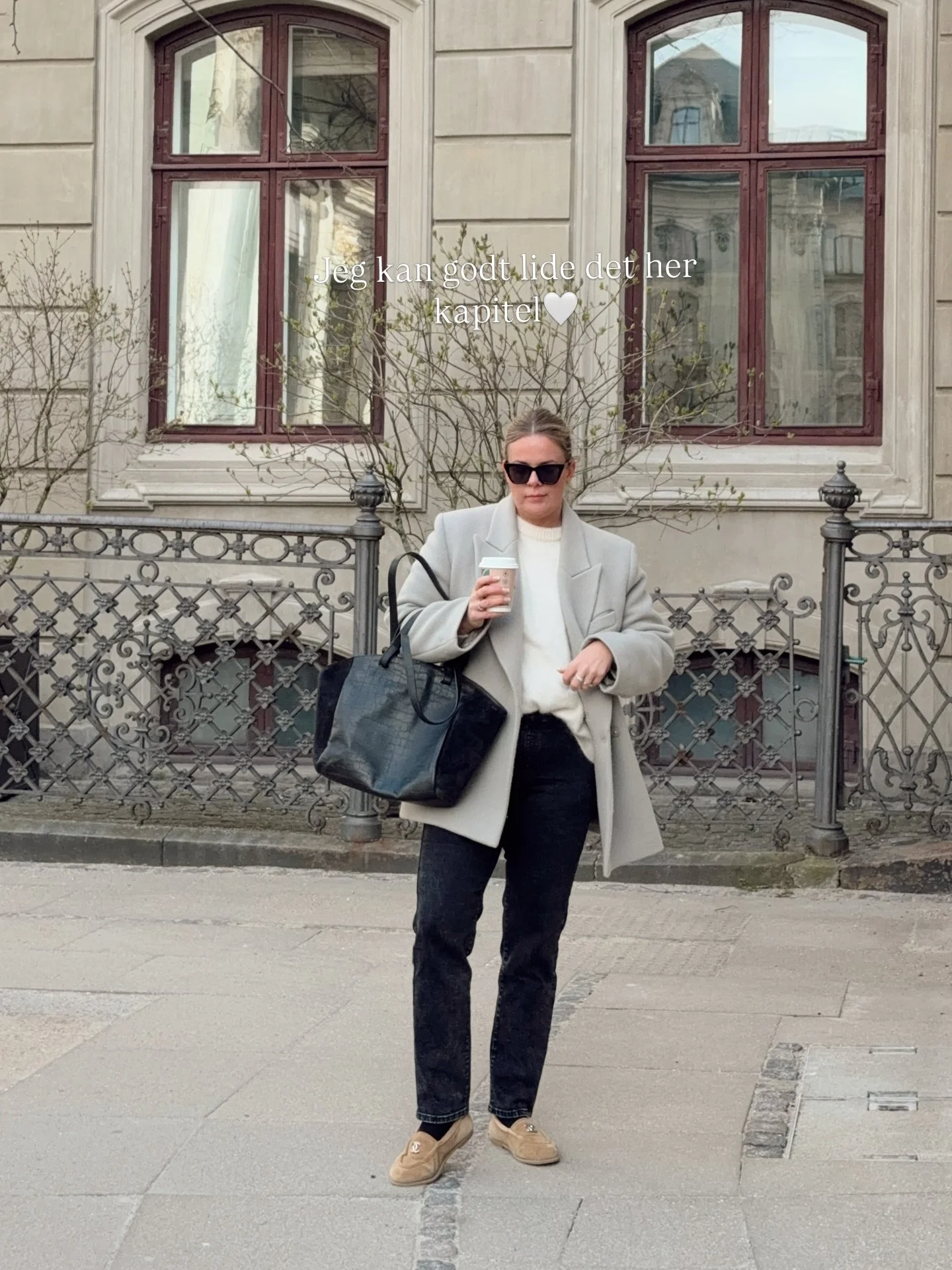 Jeg fylder rundt i &aring;r. Det f&oslash;les lidt sk&oslash;rt, for er jo bare en pige p&aring; 27 f&oslash;dt i 1986. 

Og s&aring; alligevel. Jeg kan godt lide det her kapitel. 

Jeg l&aelig;ste sted sted, at 30&rsquo;erne er det &aring;rti, hvor 