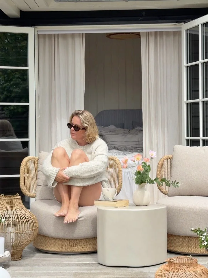 annonce HVAD HAR I MON P&Aring; JERES LISTER? ❤️

Jeg bestilte de her loungestole fra @ilvabolig i det sekund de landede i butikkerne, for jeg havde spottet dem, da vi var p&aring; shoot allerede sidste sommer. 

Vi har ikke plads nok til en loungeso