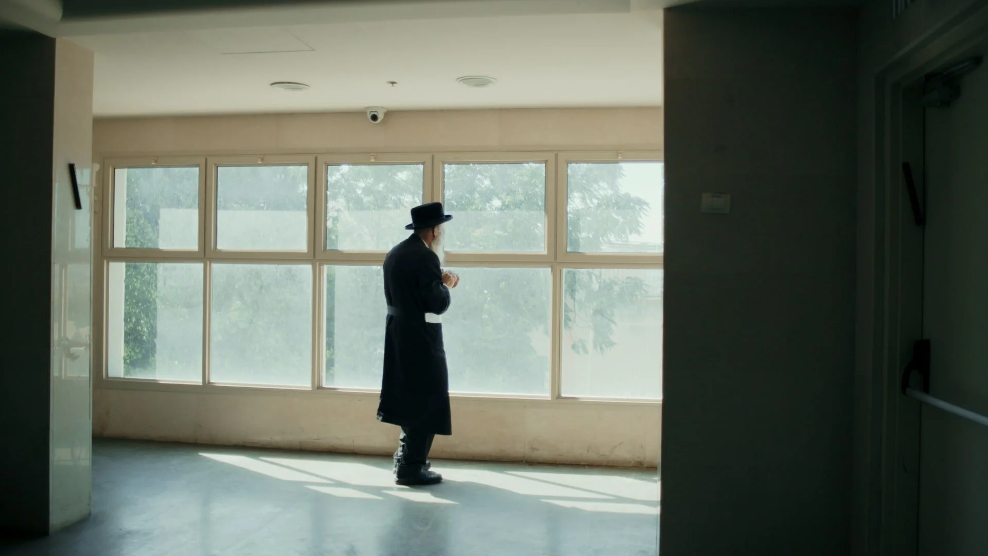 Beshem Haav_1.235.1-min.jpg