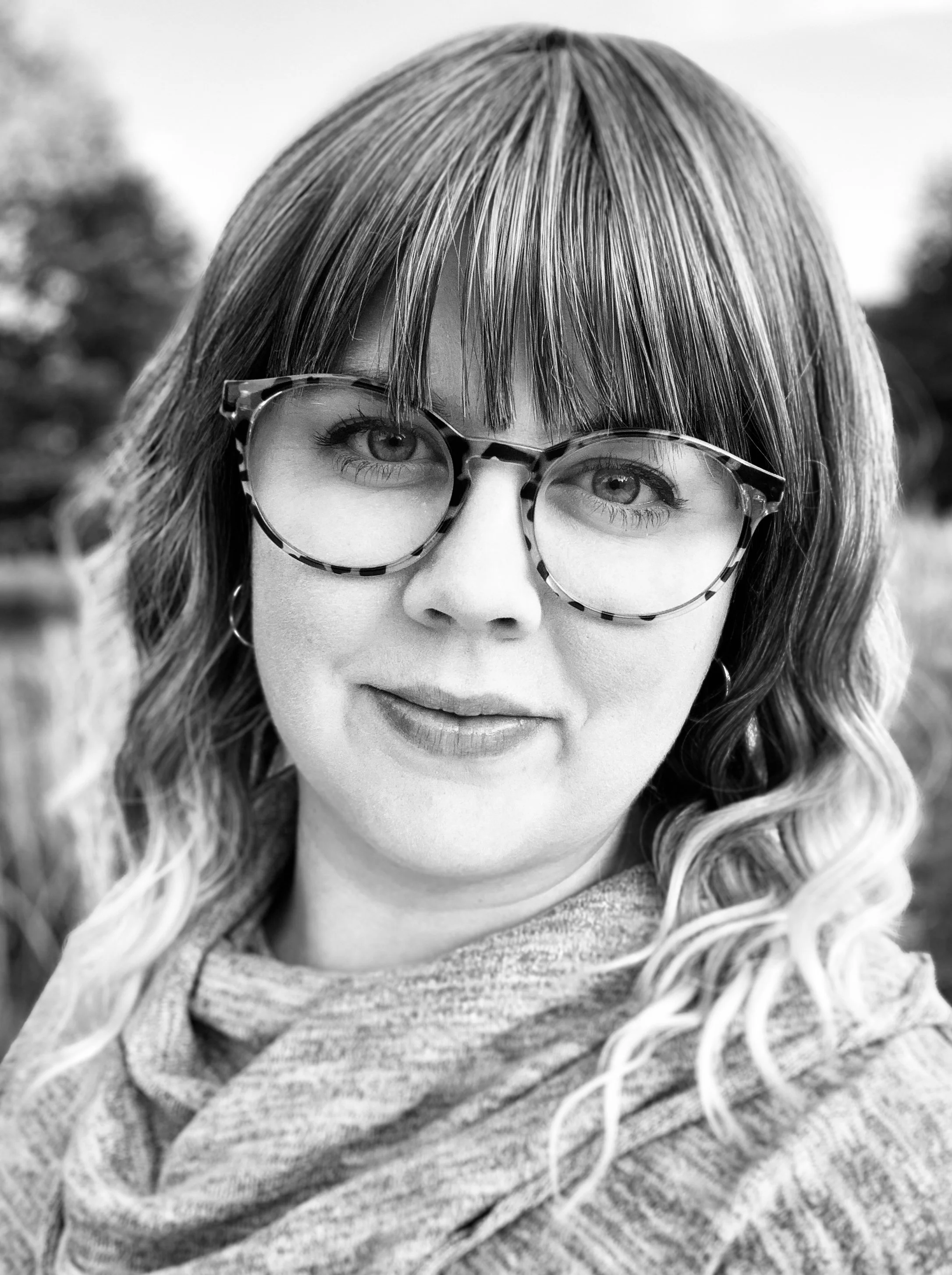 Bio | Discover Spooky Stories Now — Gwenna McAllis, Writer of ...