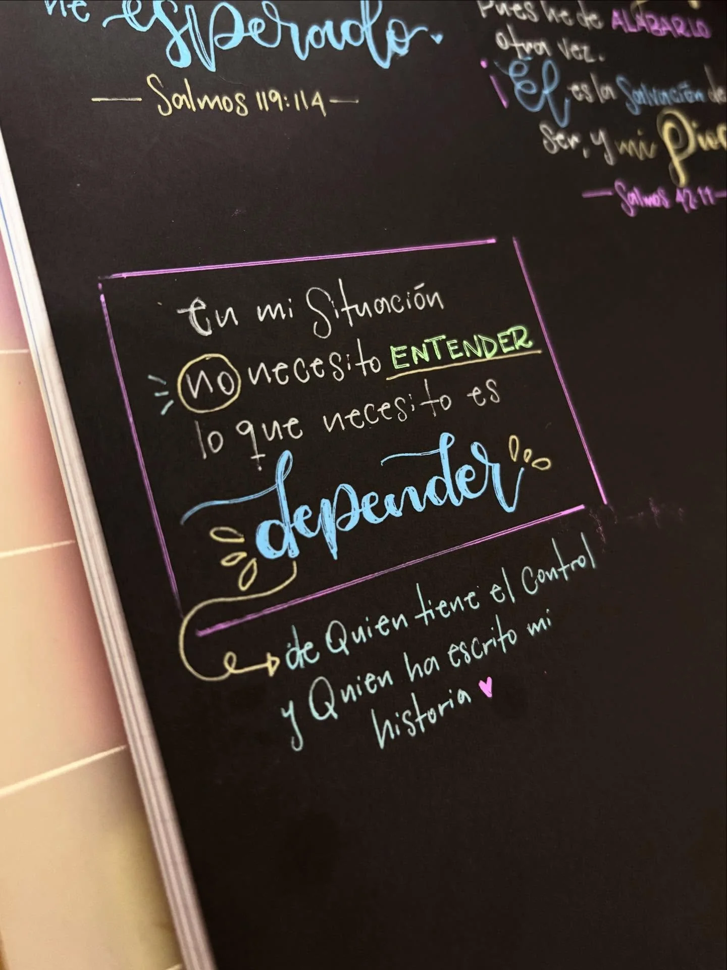 No necesitamos entenderlo todo; si necesitamos depender de Aquel que tiene el control de todo 🙌🏼